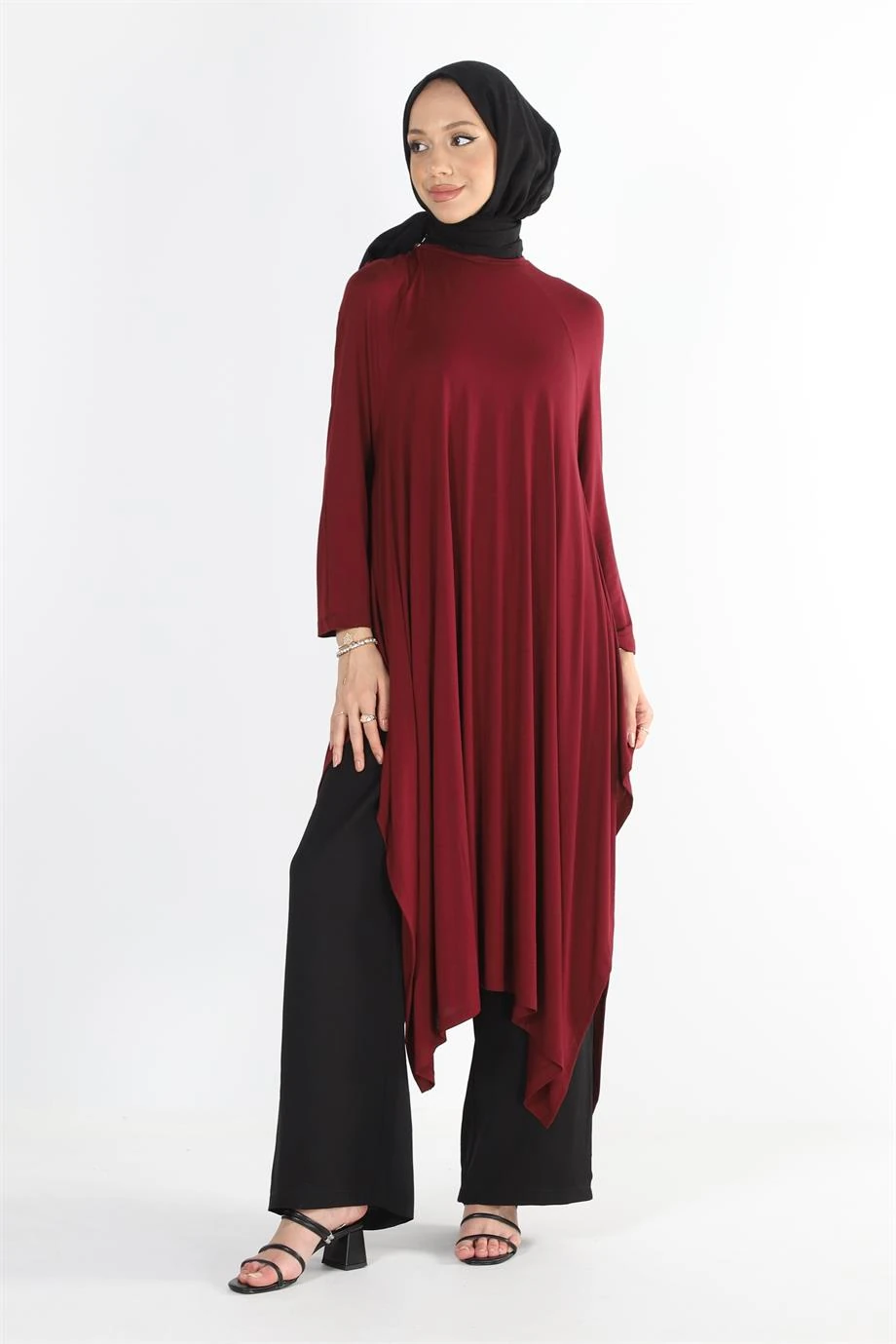 1220_Asimetrik Kesim Plistre Tesettür Tunik