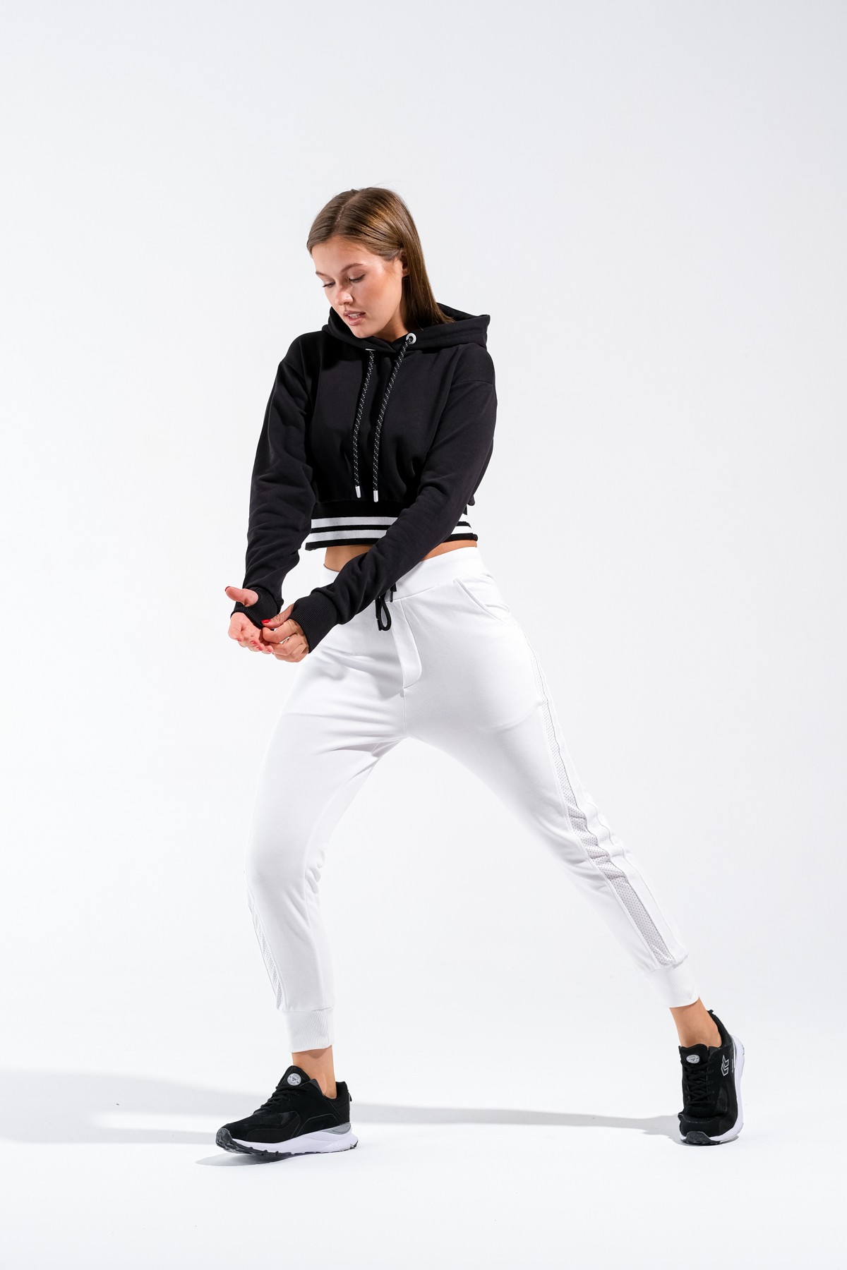 Kadın Kapüşonlu Crop Sweatshirt