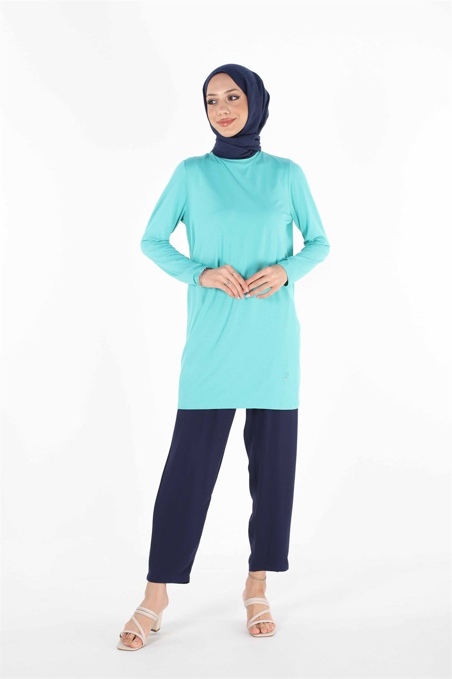 1058_Basic Tesettür Tunik