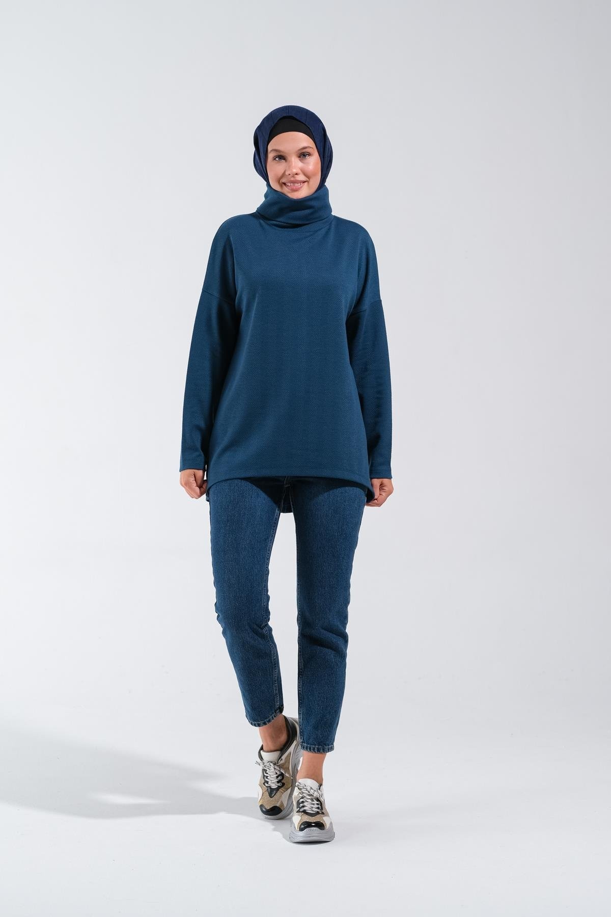 2249_Geniş Yüksek Yakalı Tunik