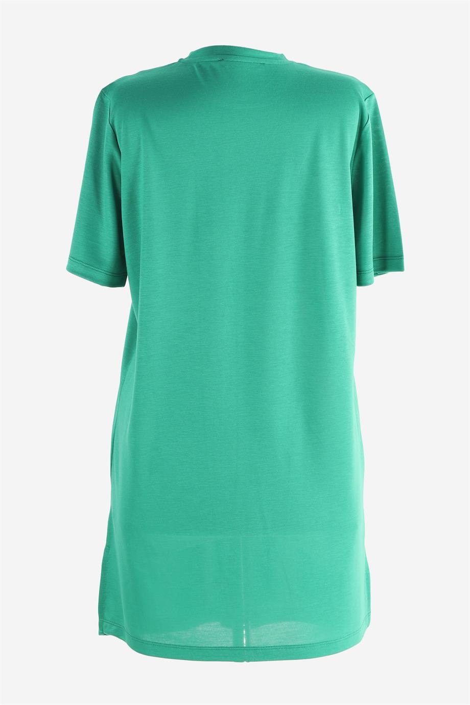 2026_Kısa Kollu Yırtmaçlı T-shirt