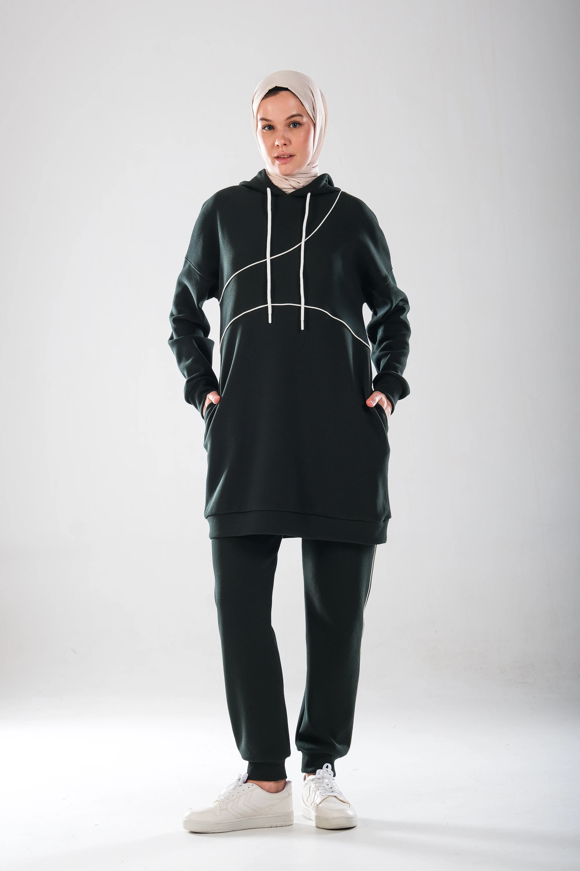 2300_Kapüşonlu Ara Biye Detaylı Cepli Pamuk Likralı Eşofman Takım -Double face Sezonluk İkili Takım