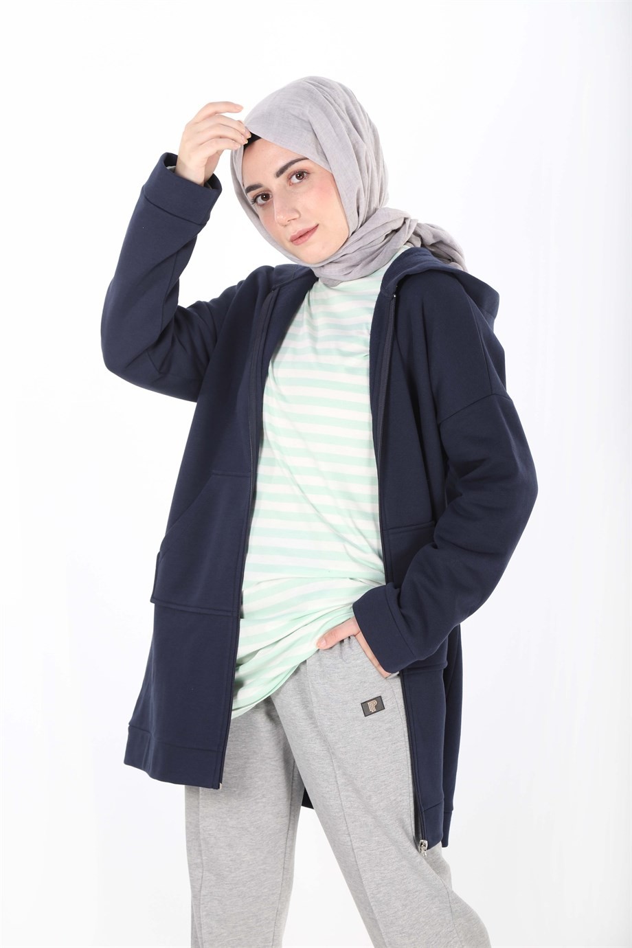1929_Fermuarlı Tesettür Sweatshirt