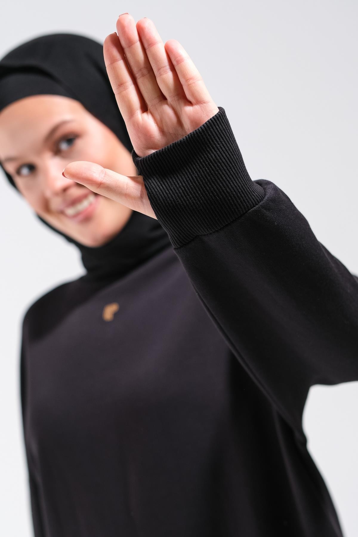 2225_Oversize Bisiklet Yakalı Sweatshirt