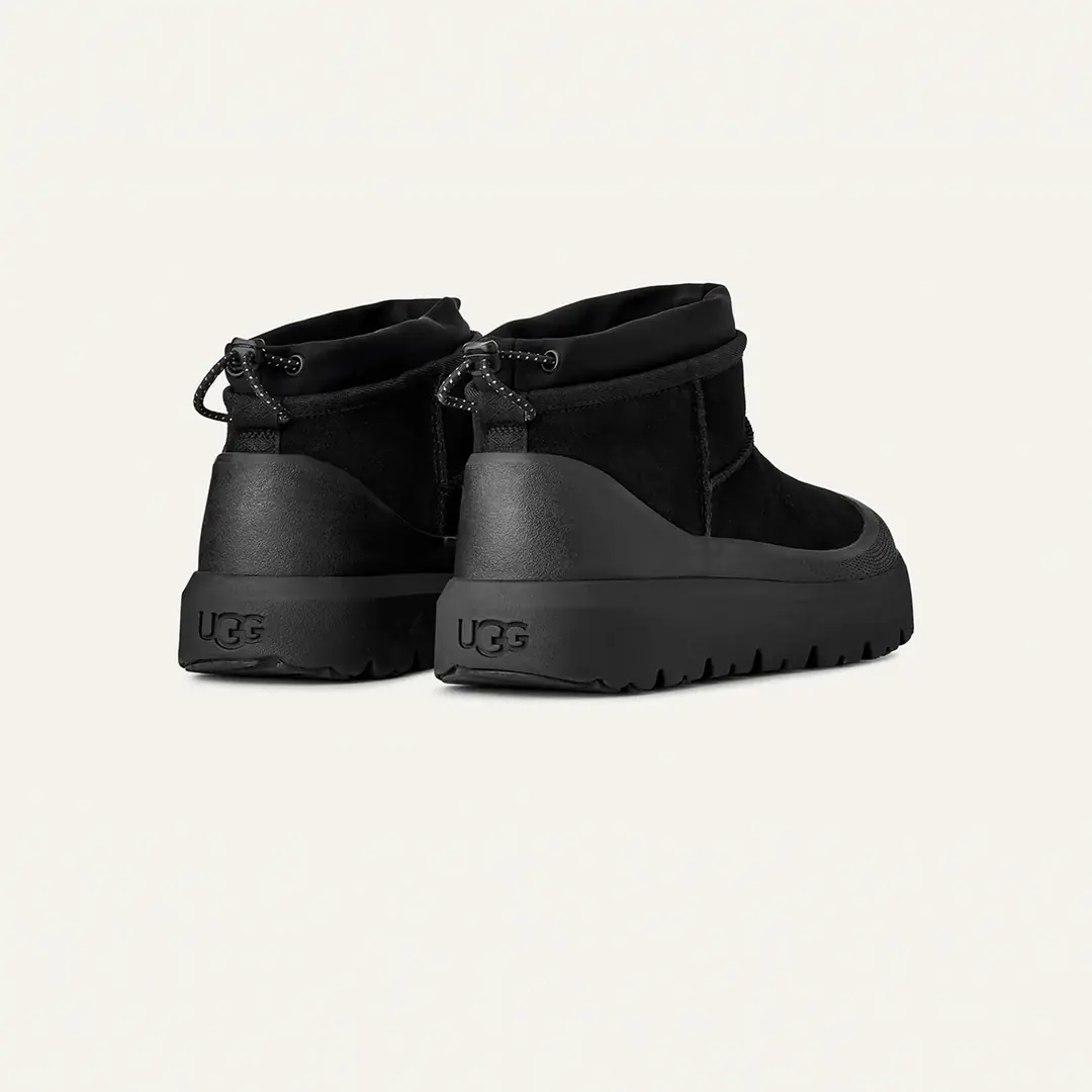 1174196 UGG M CL ULTRA MINI WEATHER HYBRID