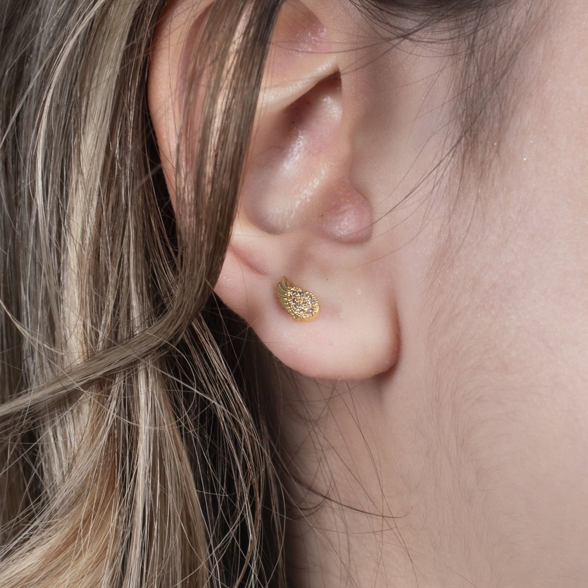 Nur Silver Arkası Top Çelik Tragus Küpe- NUR-KP03243
