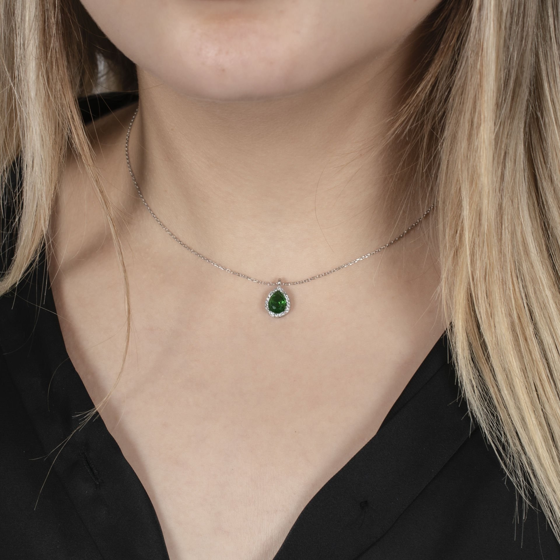 Nur Silver Yeşil Su Damlası Gümüş Kolye NUR-KY03158