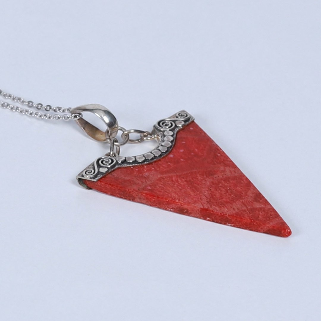 Nur Silver Kırmızı Mercan Taşlı Gümüş Kolye NUR-KL01122