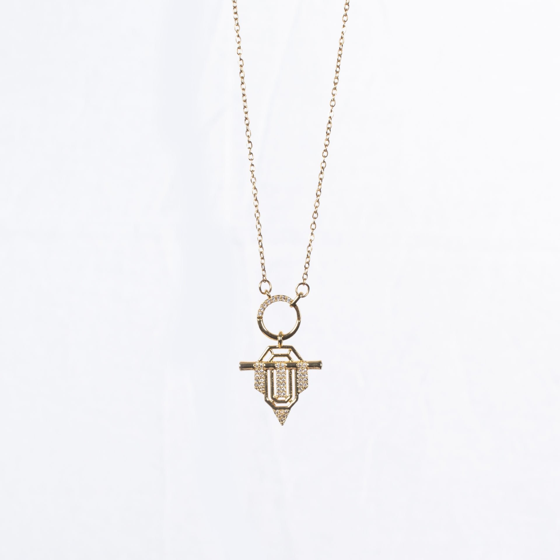 Nur Silver Taşlı Şövalye Gold Çelik Kolye NUR-CL00323