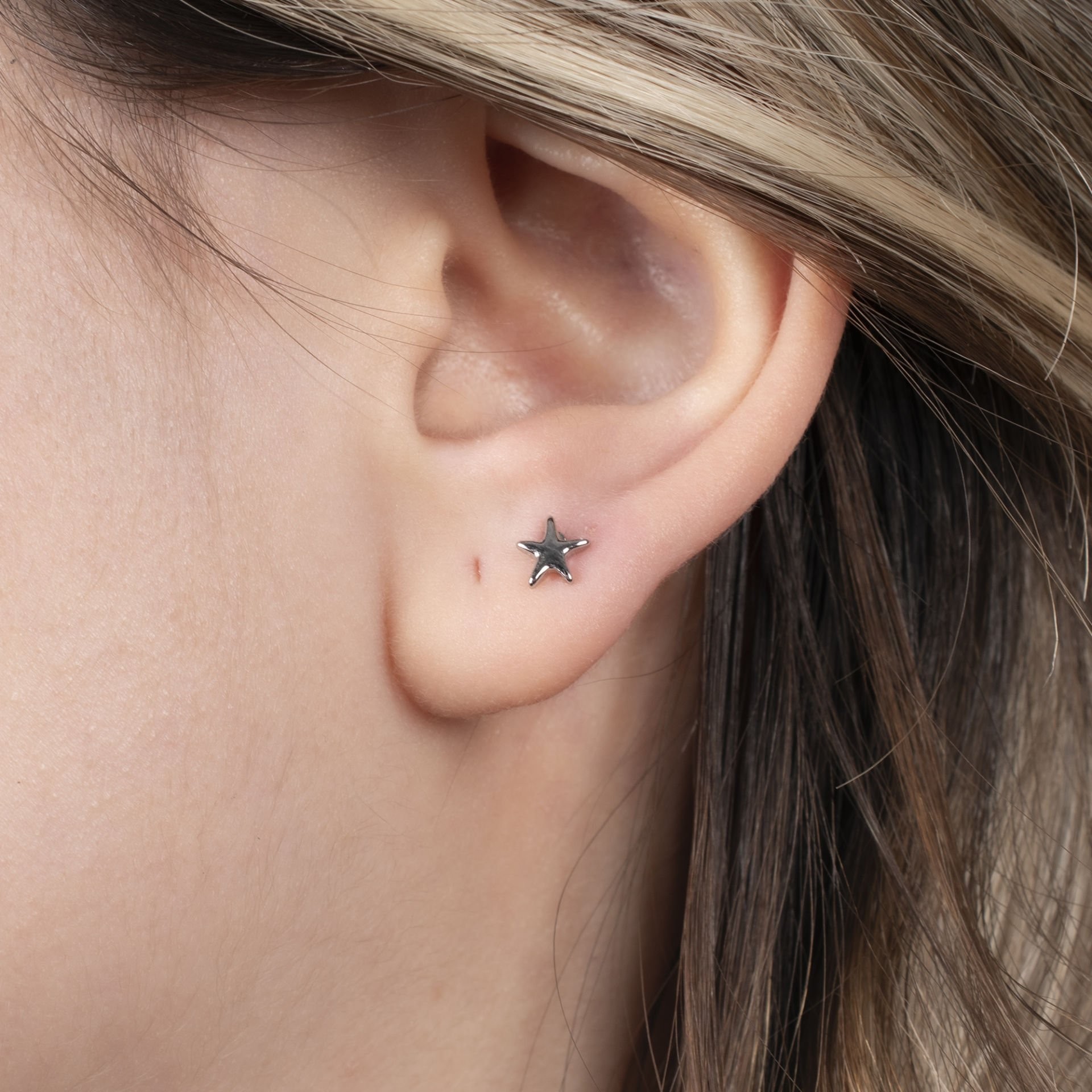 Nur Silver Yıldız Çelik Tragus Küpe NUR-KE03342