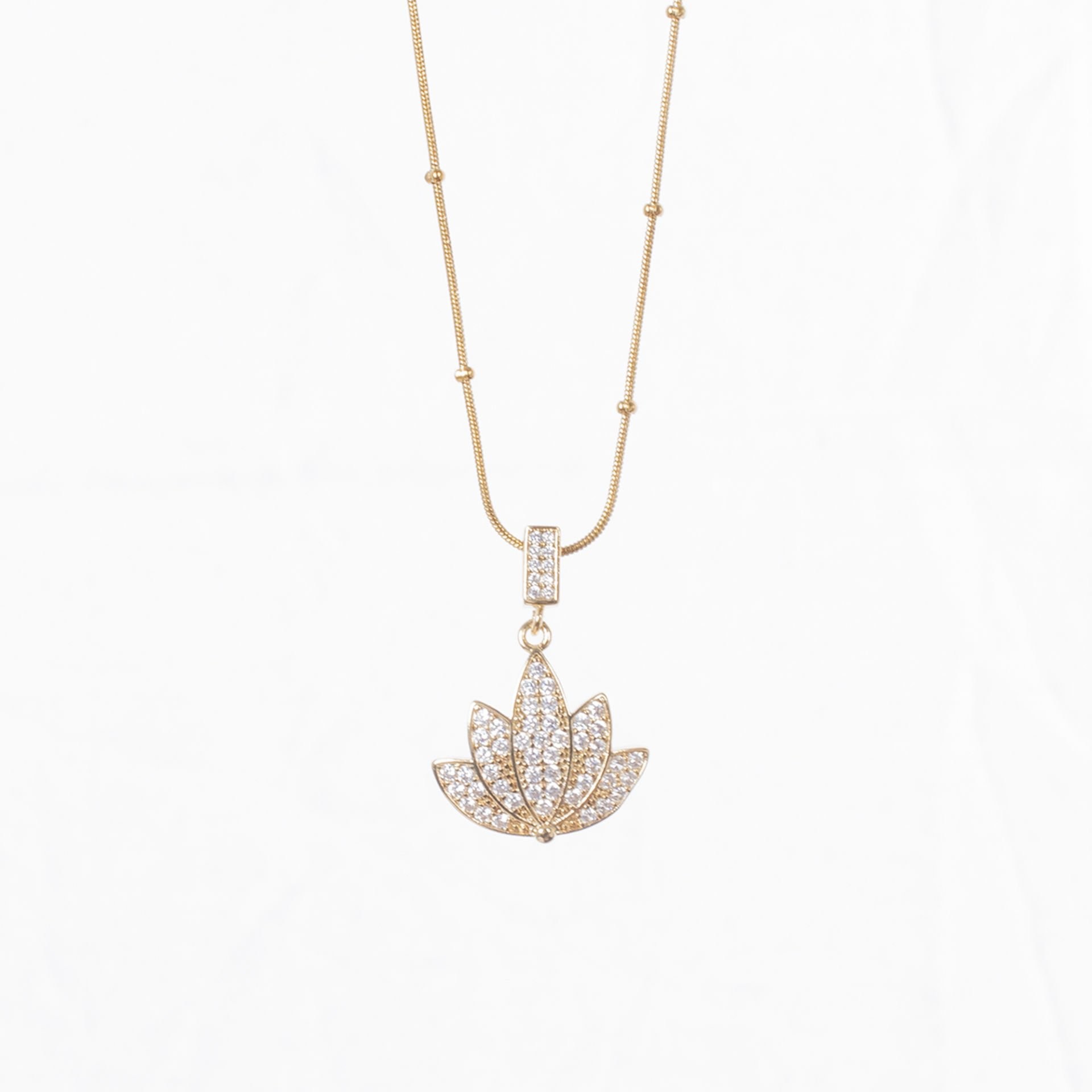 Nur Silver Lotus Gold Çelik Kolye NUR-CL00382
