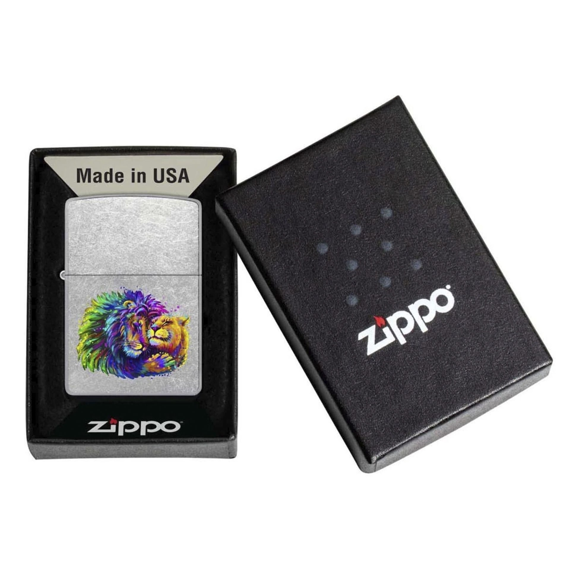Zippo Lion Design Windproof Çakmak 49007-00071-MODEL17