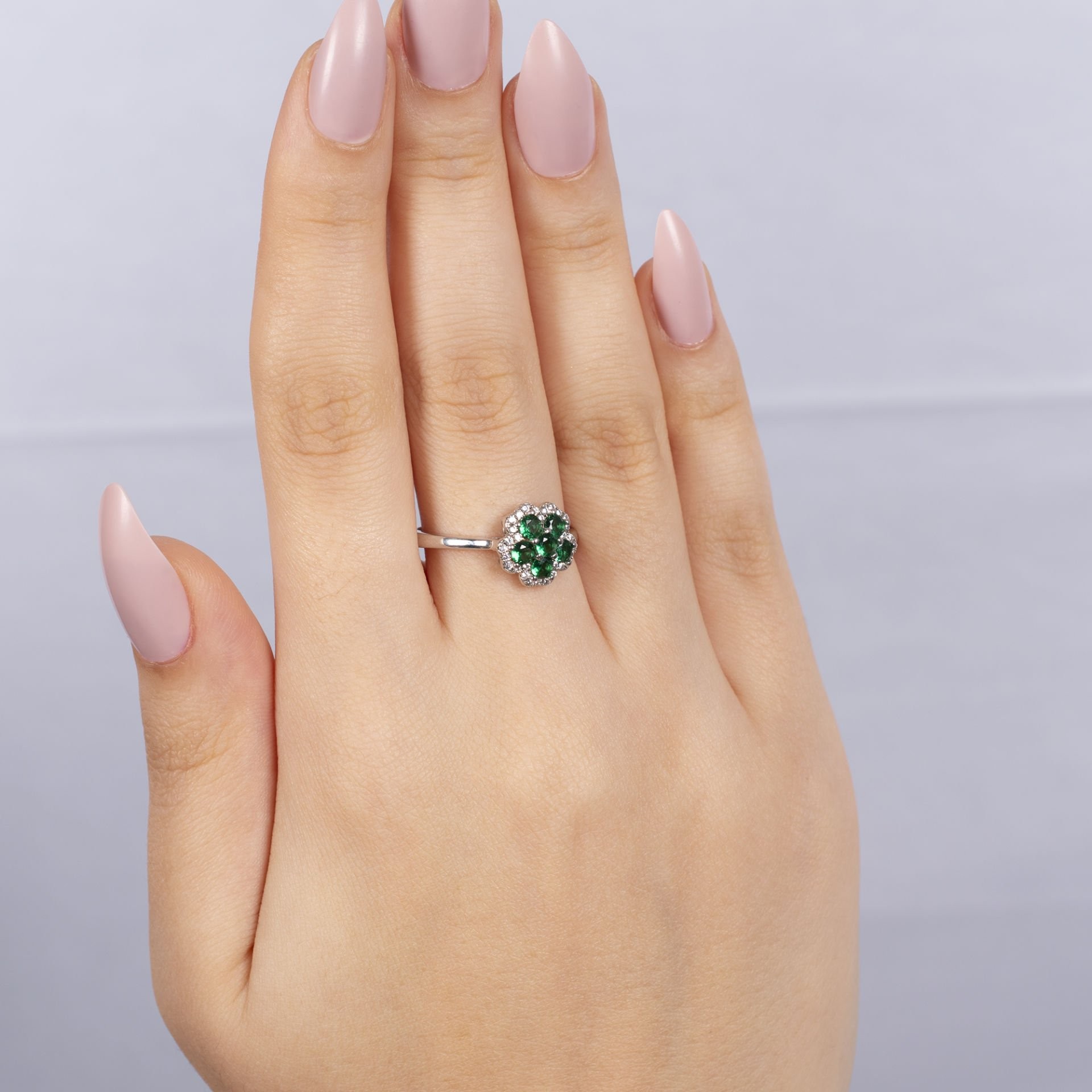 Nur Silver Yeşil Çiçek Gümüş Yüzük NUR-YK00336
