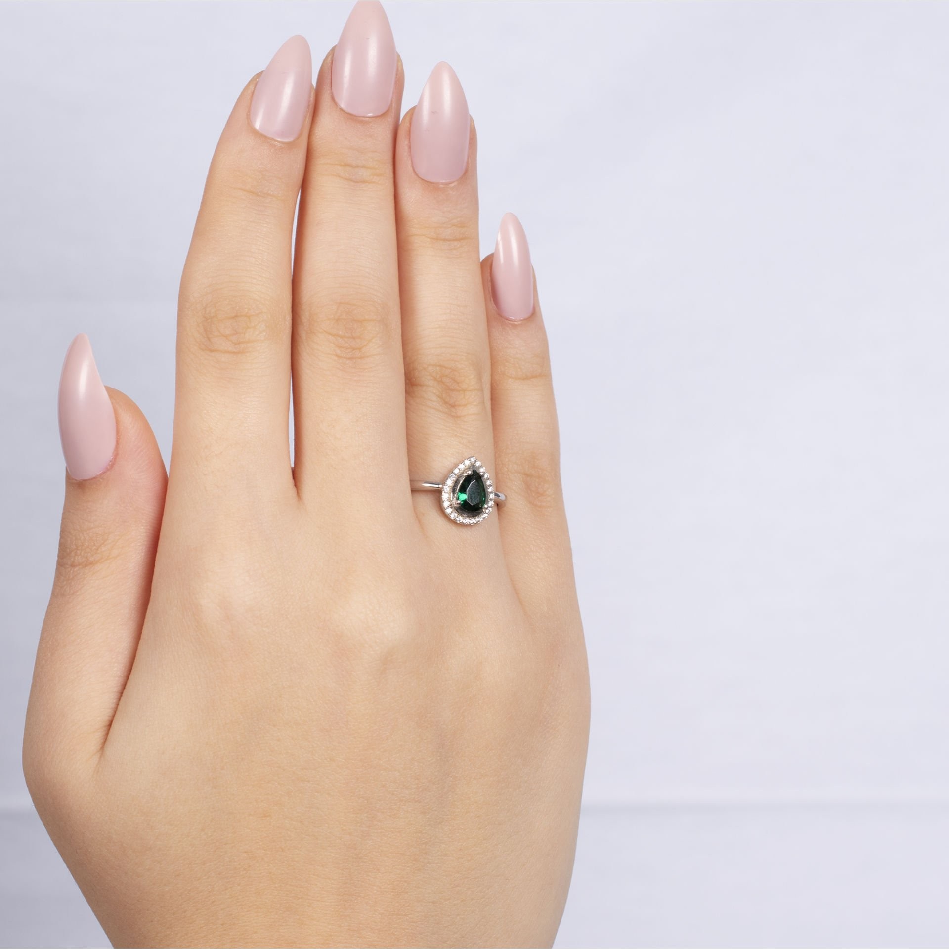 Nur Silver Damla Kesim Yeşil Taşlı Gümüş Yüzük NUR-YK00329