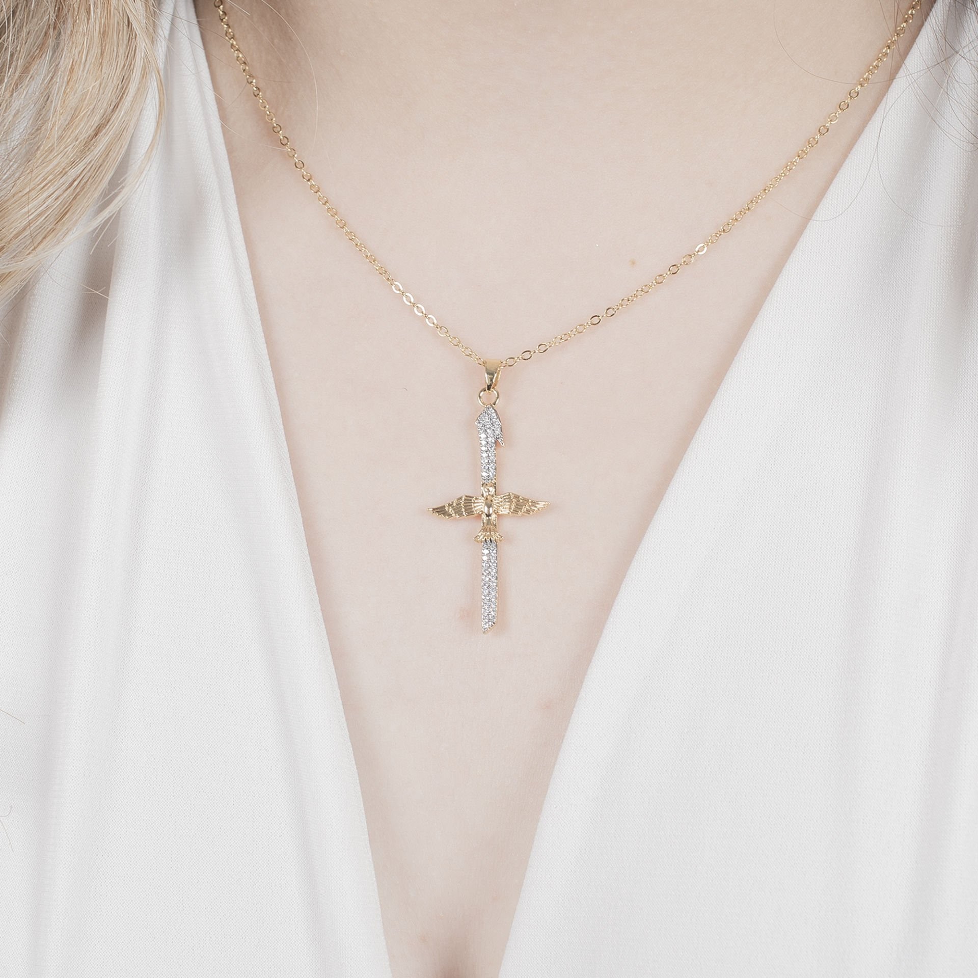 Nur Silver Anka Kılıç Çelik Kolye NUR-CL00385
