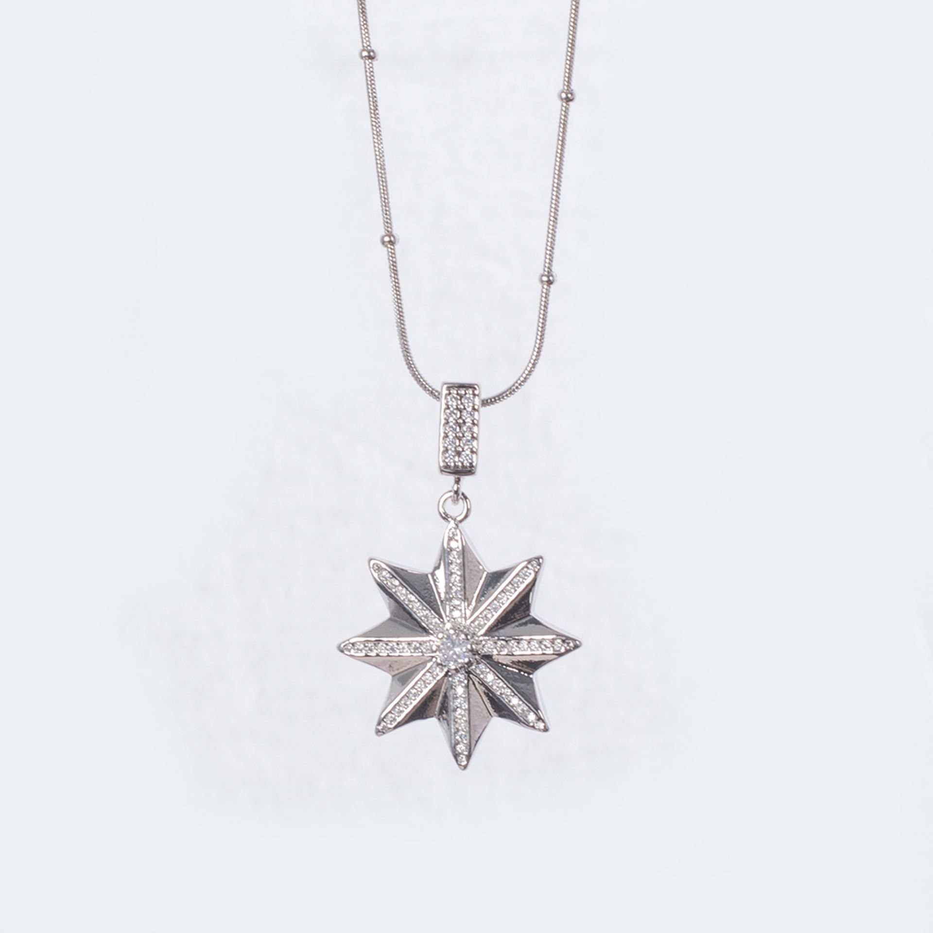 Nur Silver Antik Güneş Çelik Kolye NUR-CL00373
