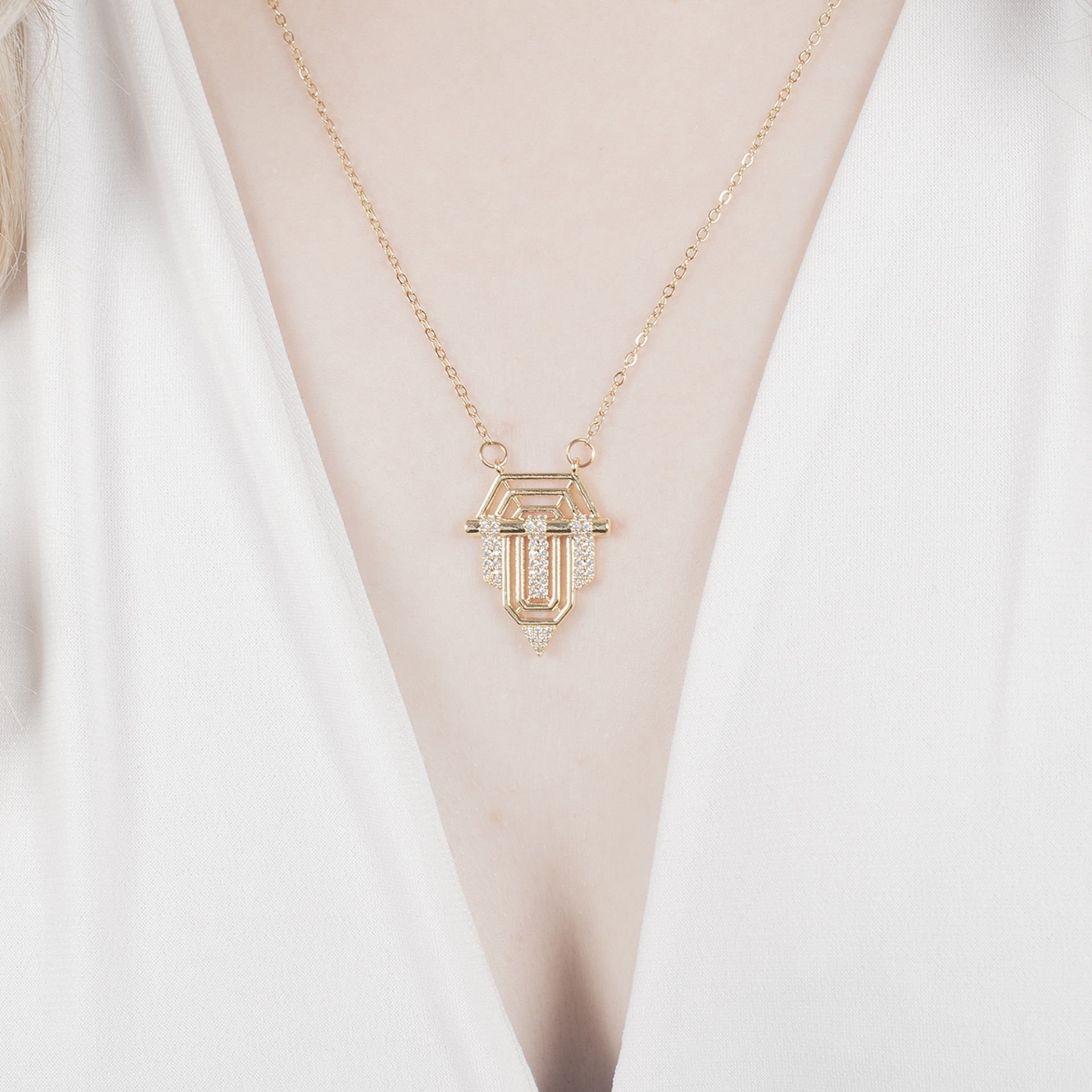 Nur Silver Rozet Gold Çelik Kolye NUR-CL00383