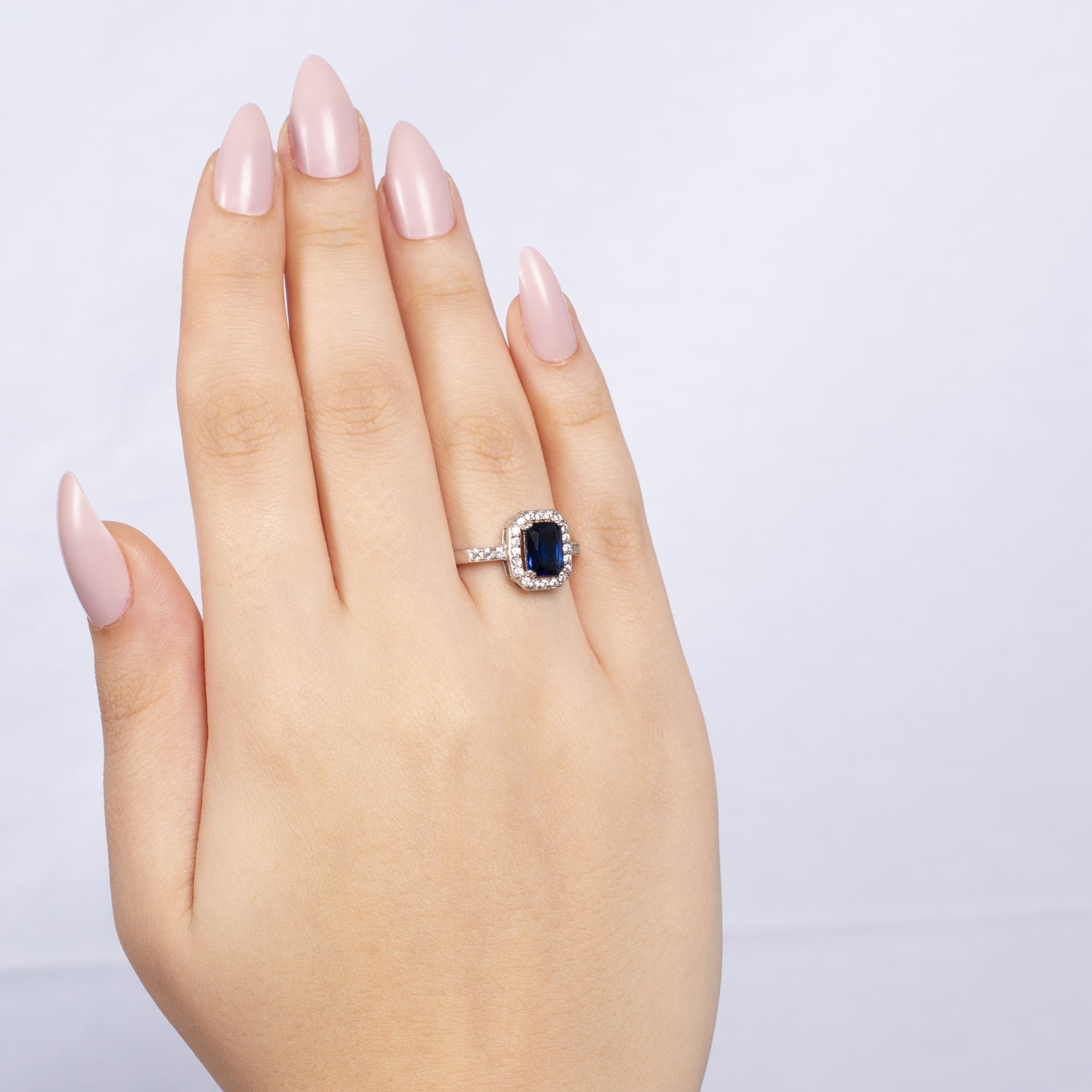 Nur Silver Mavi Baget Taşlı Gümüş Yüzük NUR-YK00258