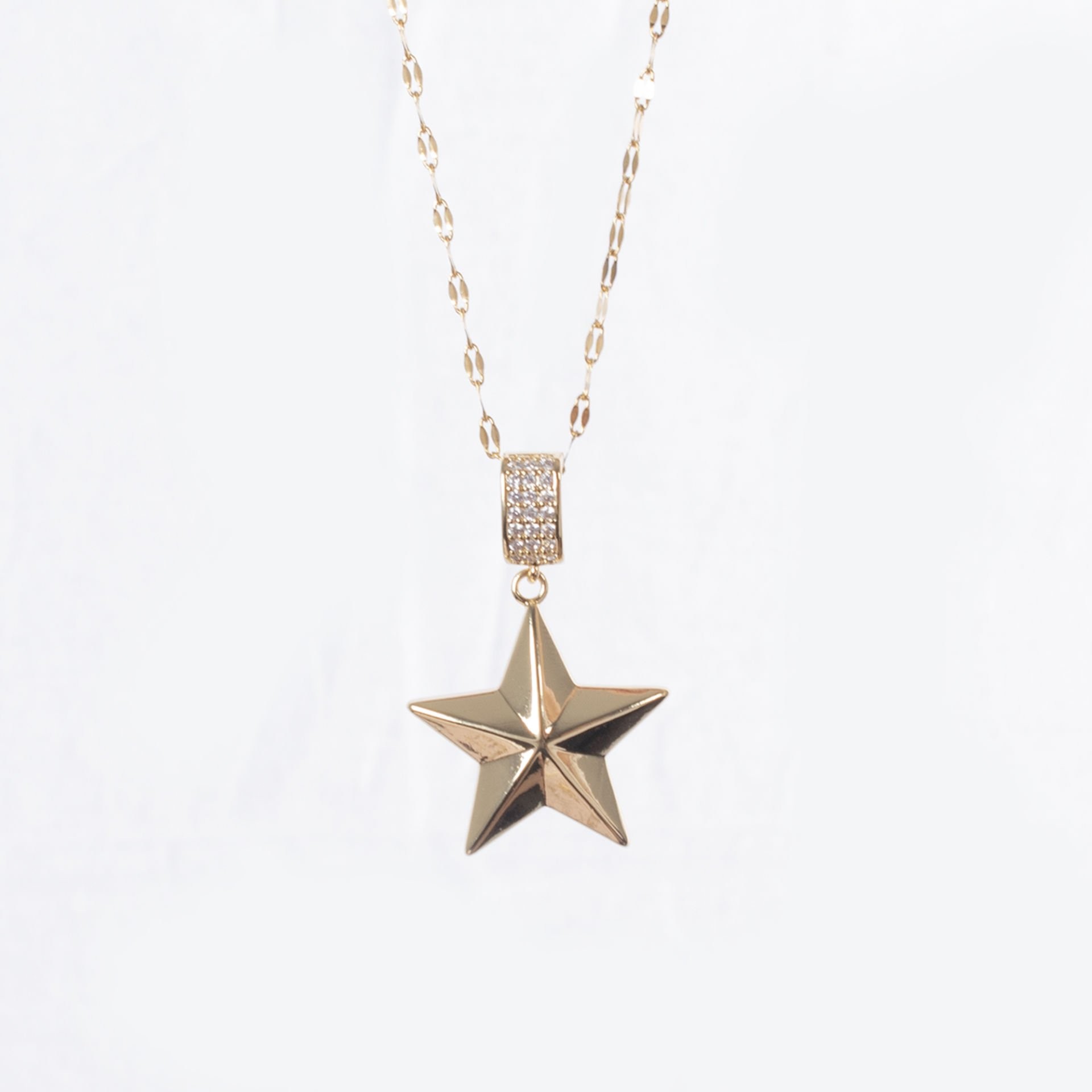 Nur Silver Yıldızlı Gold Çelik Kolye NUR-CL00367