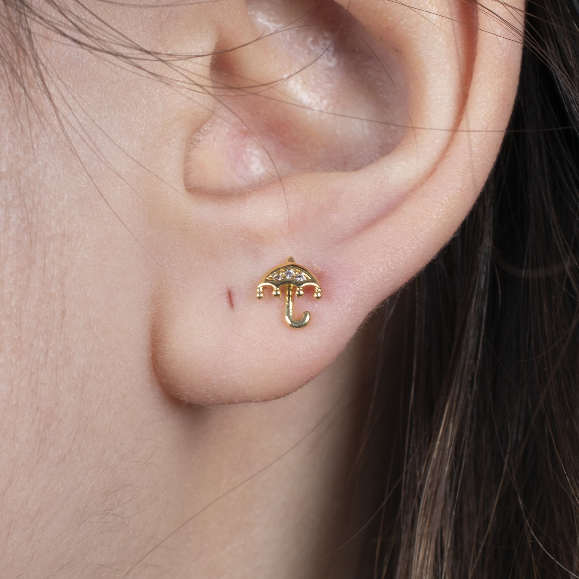 Nur Silver Arkası Top Şemsiye Çelik Tragus küpe NUR-KE03241