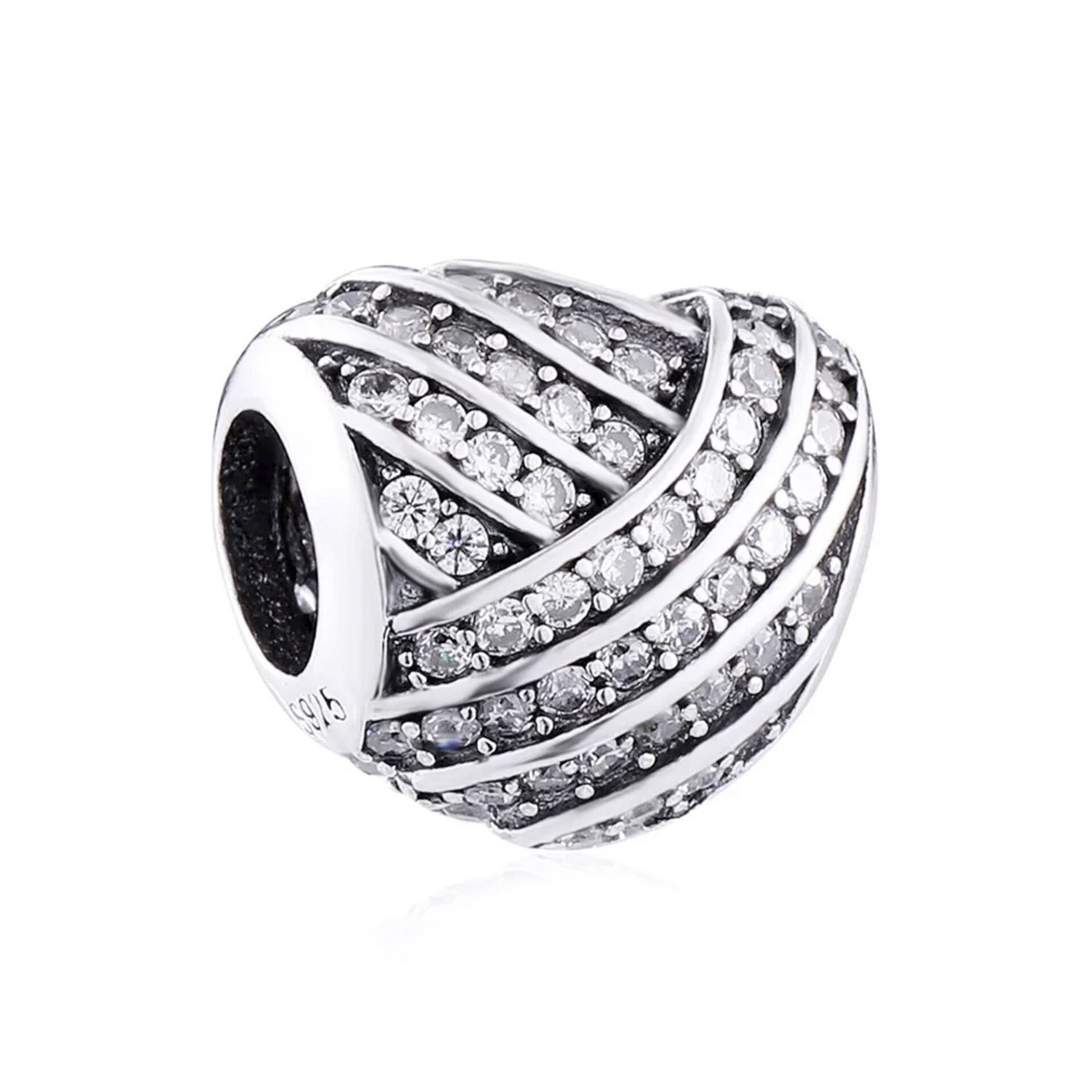 Nur Silver Tam Taşlı Kalp Gümüş Charm NUR-BL01371