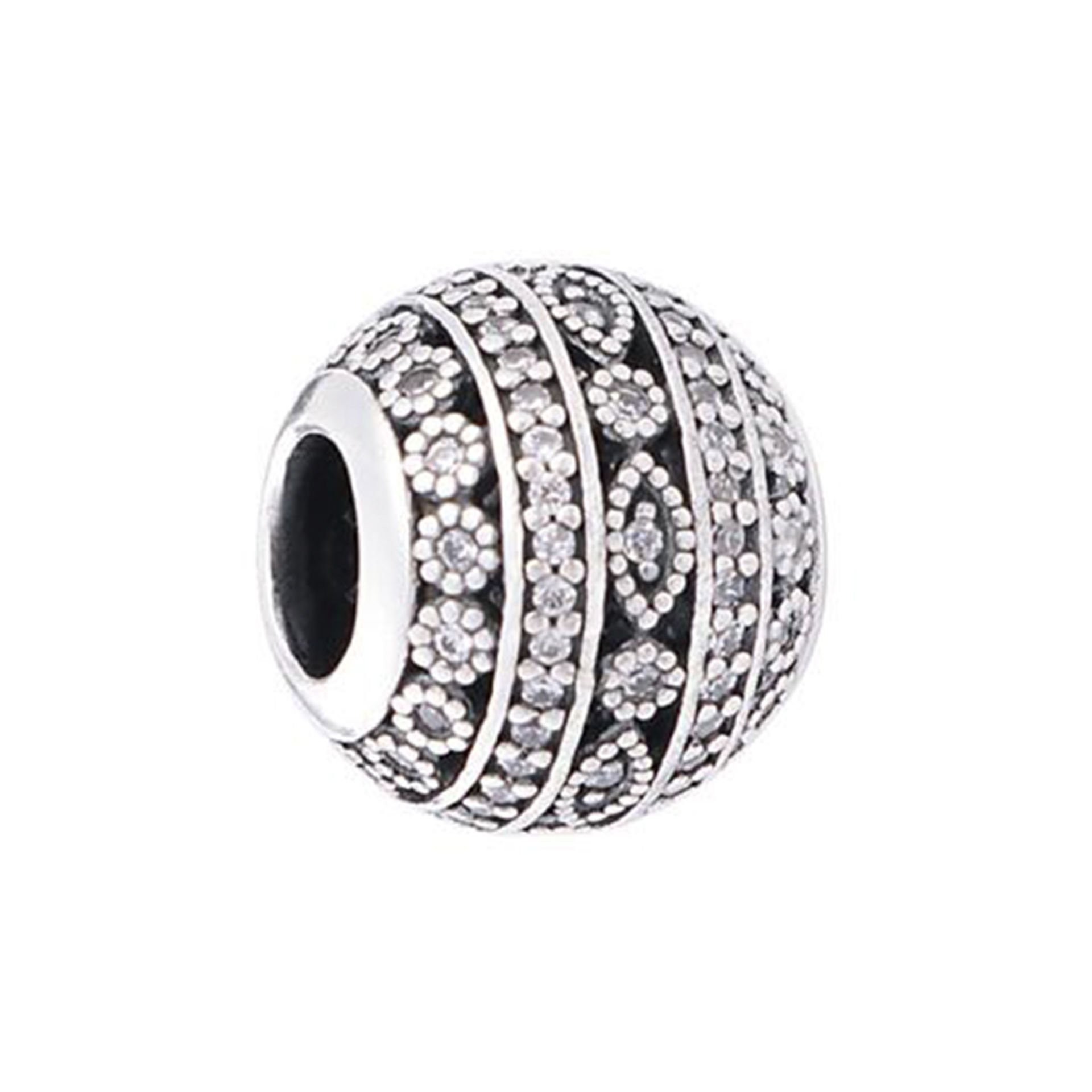 Nur Silver Yuvarlak Zirkon Taşlı Işıltılı Gümüş Charm NUR-BL01019