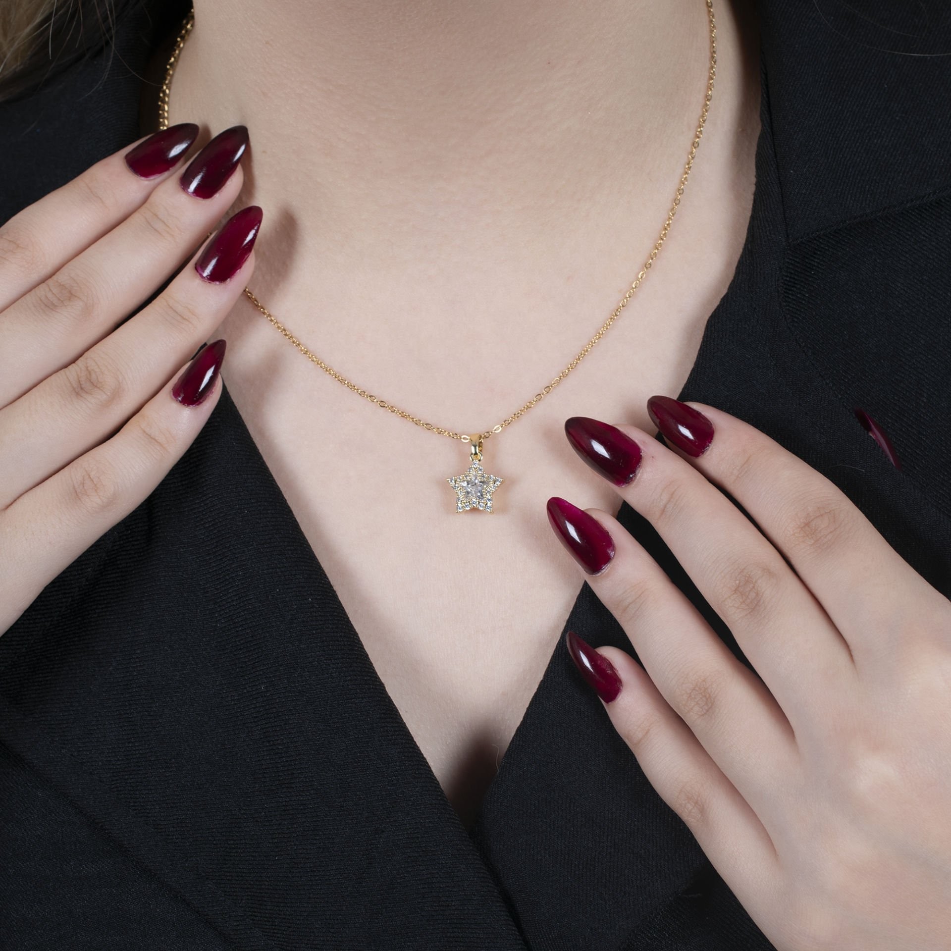 Nur Silver Taşlı Yıldız Çelik Kolye NUR-KY03230