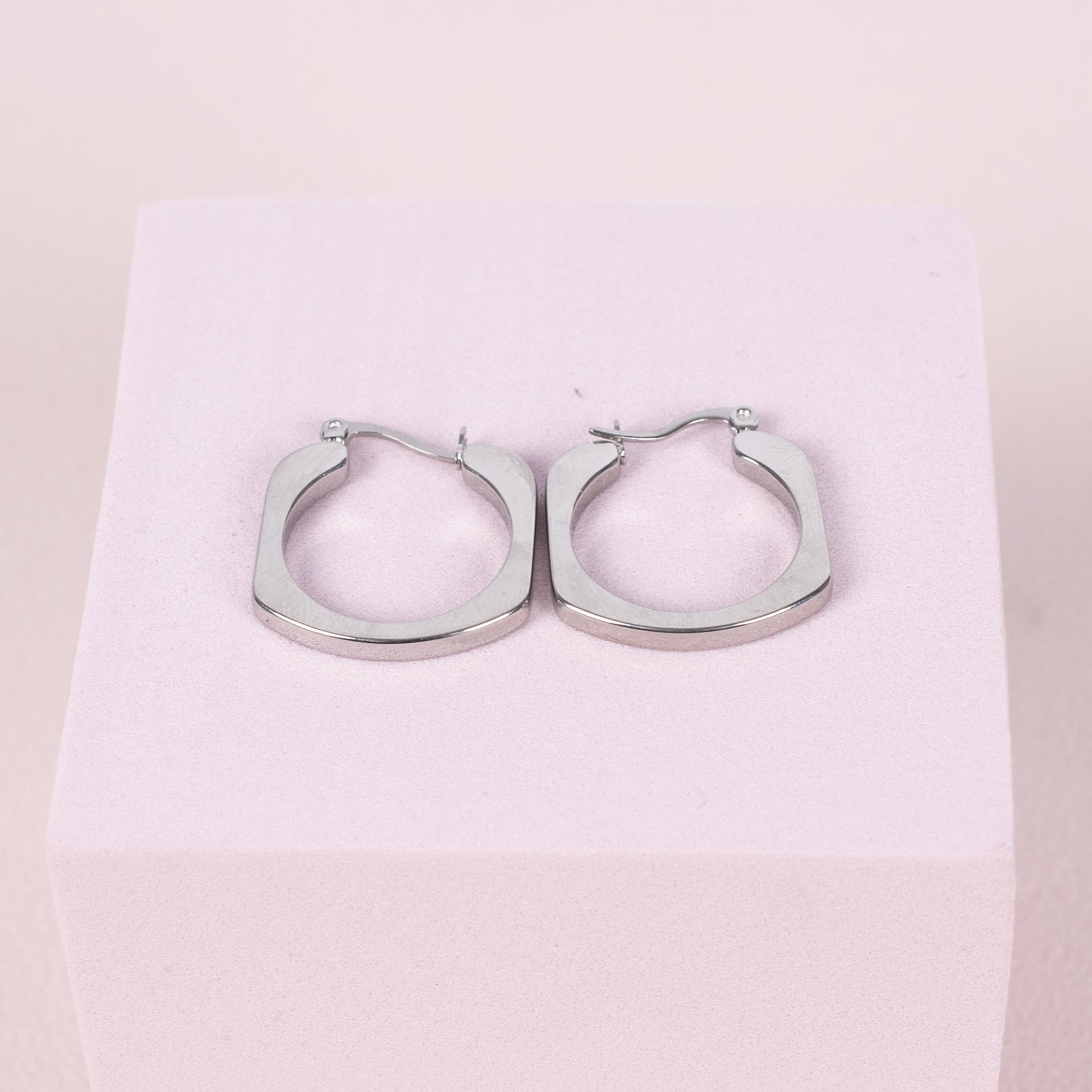 Nur Silver Kare Çelik Halka Küpe NUR-CP00257