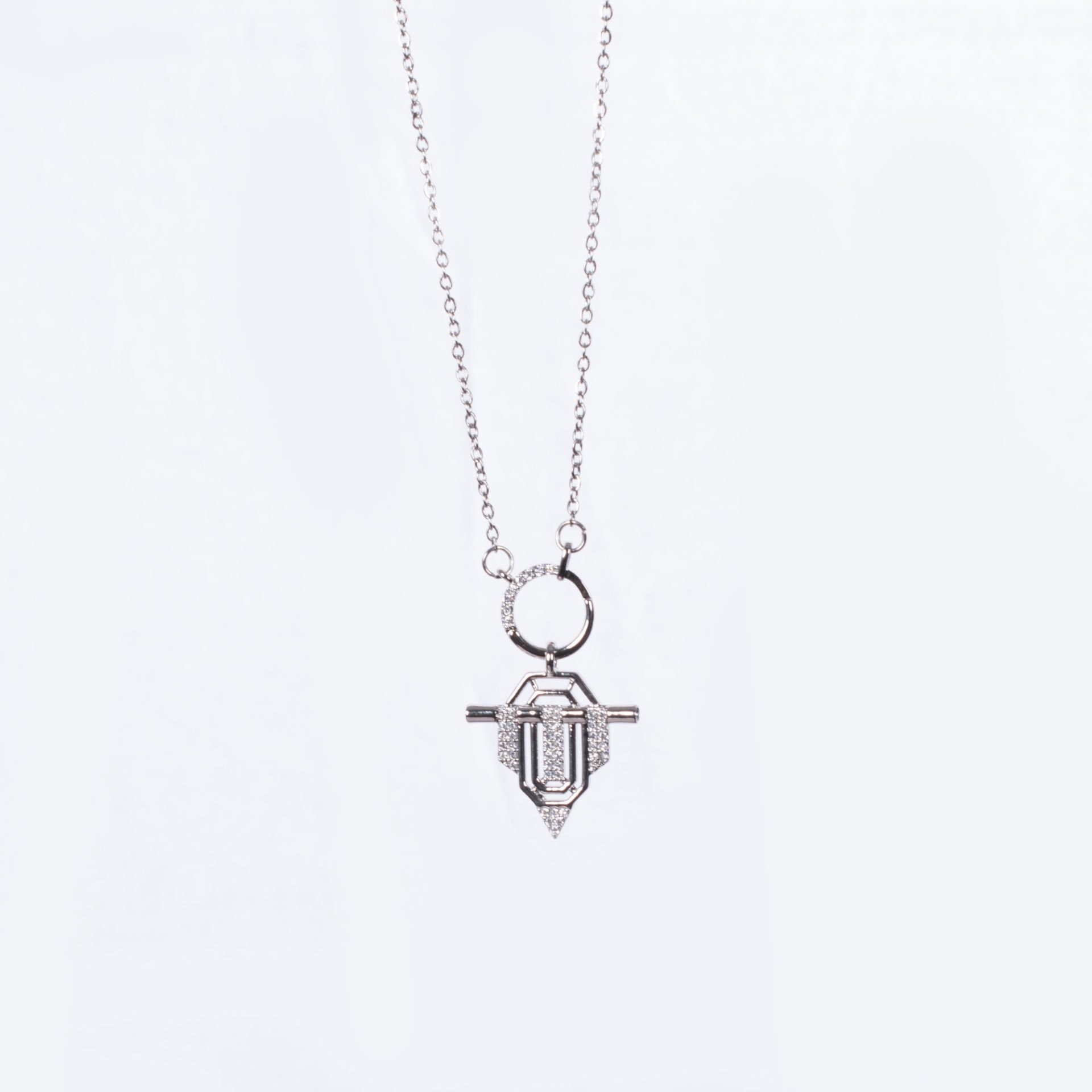 Nur Silver Taşlı Şövalye Çelik Kolye NUR-CL00322