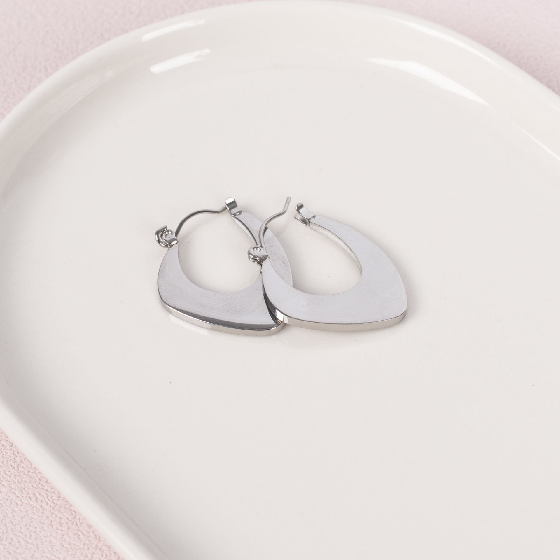 Nur Silver Çelik Halka Küpe NUR-CP00259