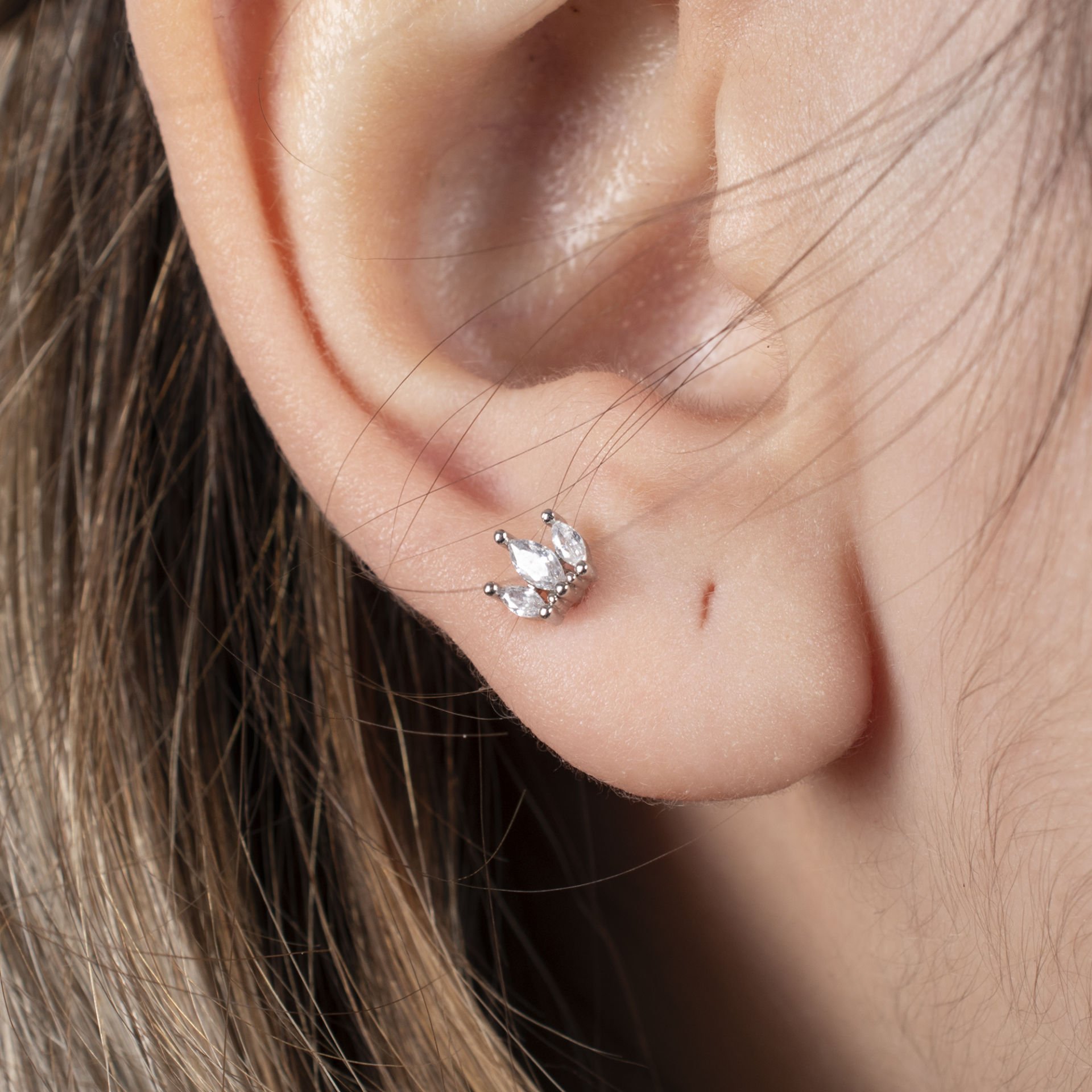 Nur Silver Taç Çelik Tragus Küpe NUR-KE03289