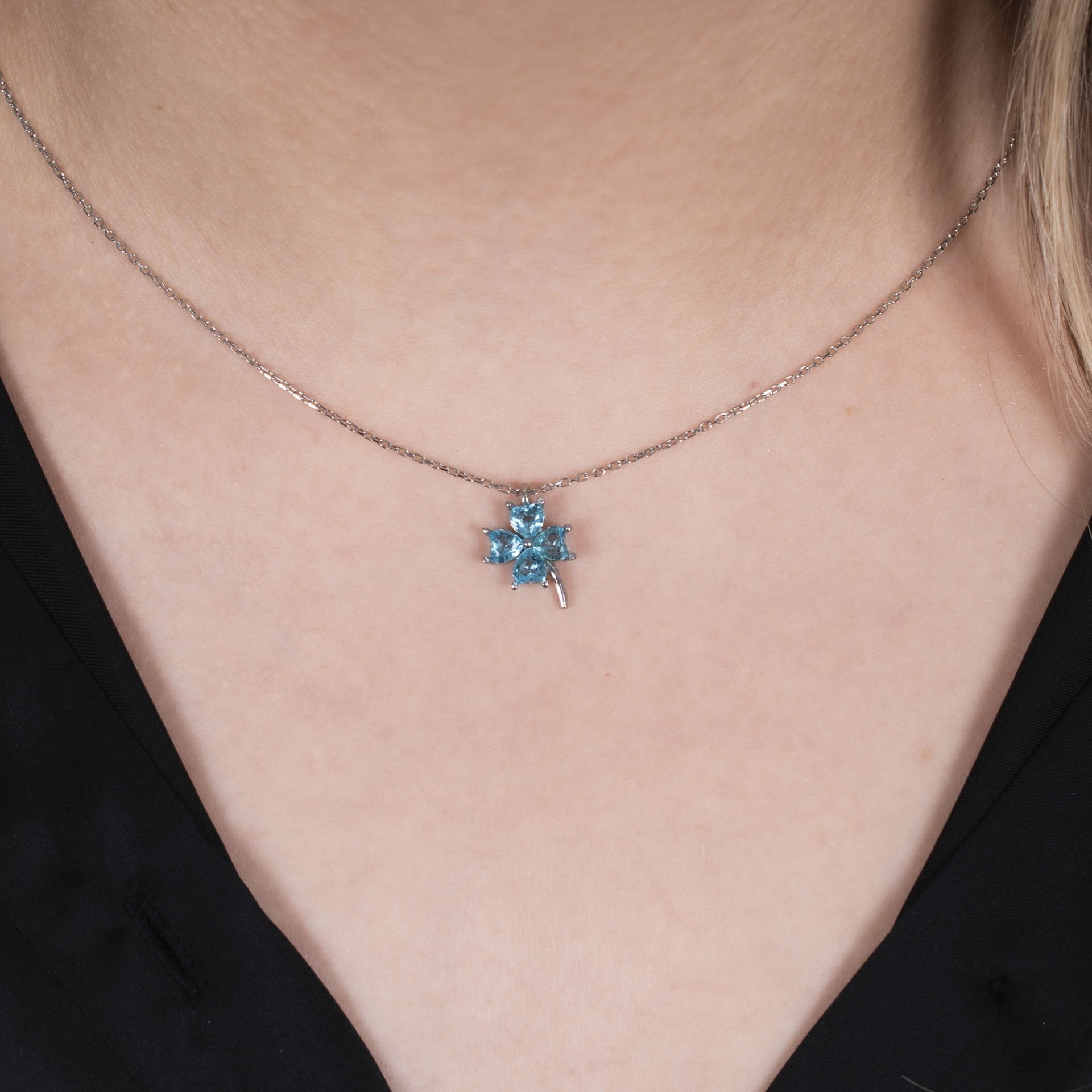 Nur Silver Mavi Yonca Gümüş Kolye NUR-KY03180