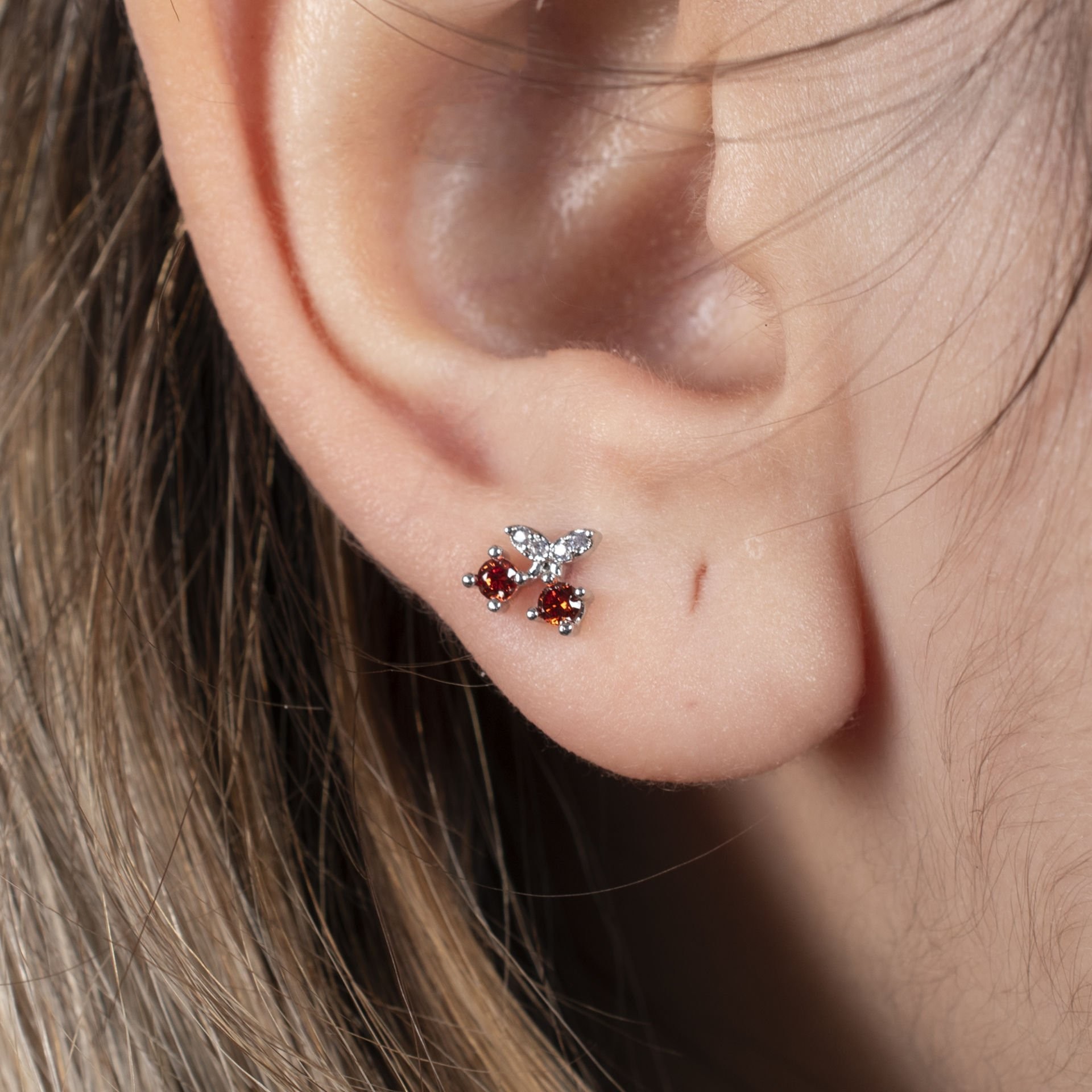 Nur Silver Kiraz Çelik Tragus Küpe NUR-KE03290