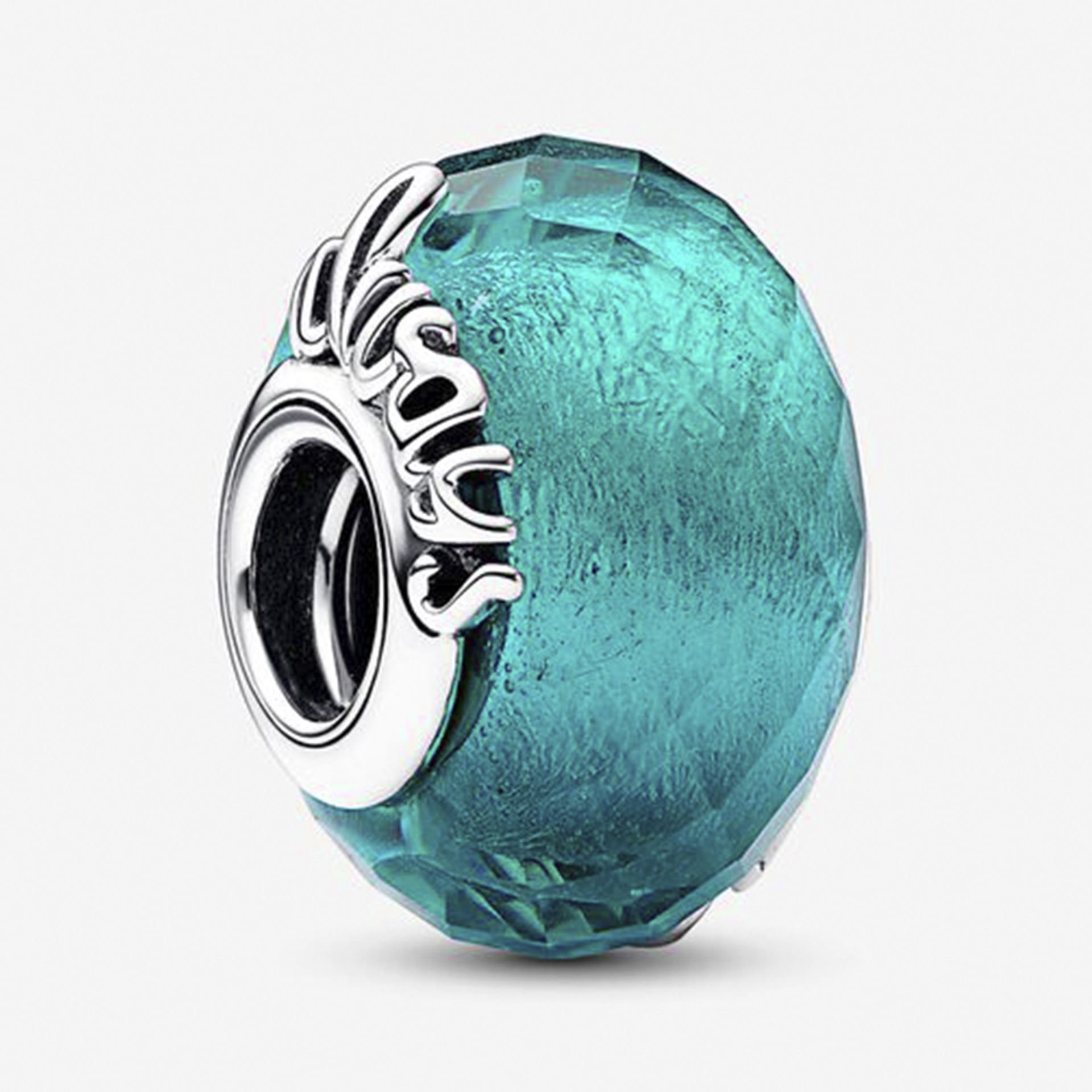 Nur Silver Folyolu Fasetli Yeşil Murano Camlı Gümüş Charm NUR-CM00354