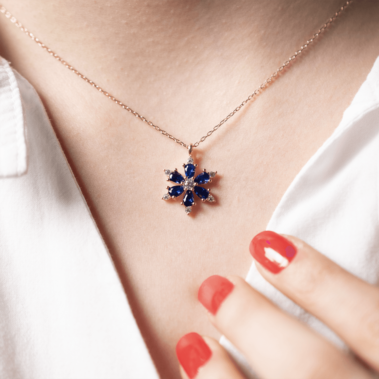 Nur Silver Rose Gold Lacivert Lotus Çiçeği Gümüş Kolye NUR-KL00033