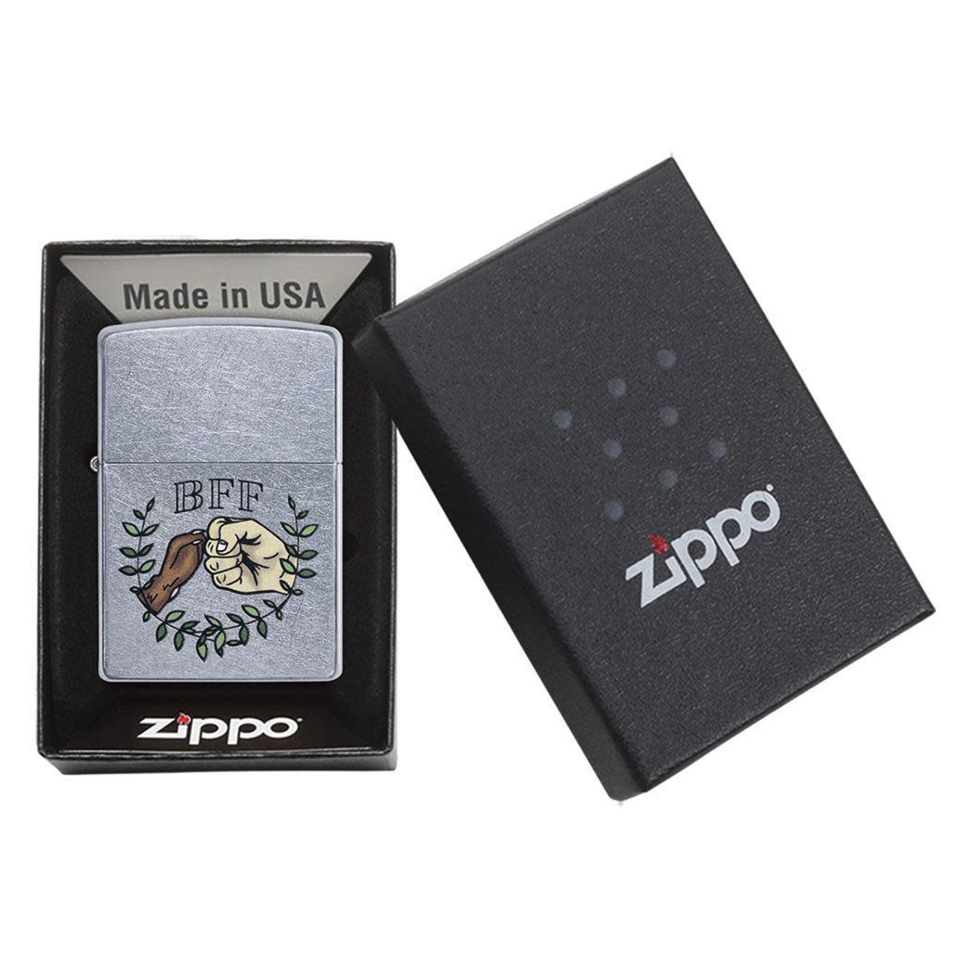 Zippo Paw Bump Design Street Chrome Pocket Çakmak 49007-00063-MODEL20