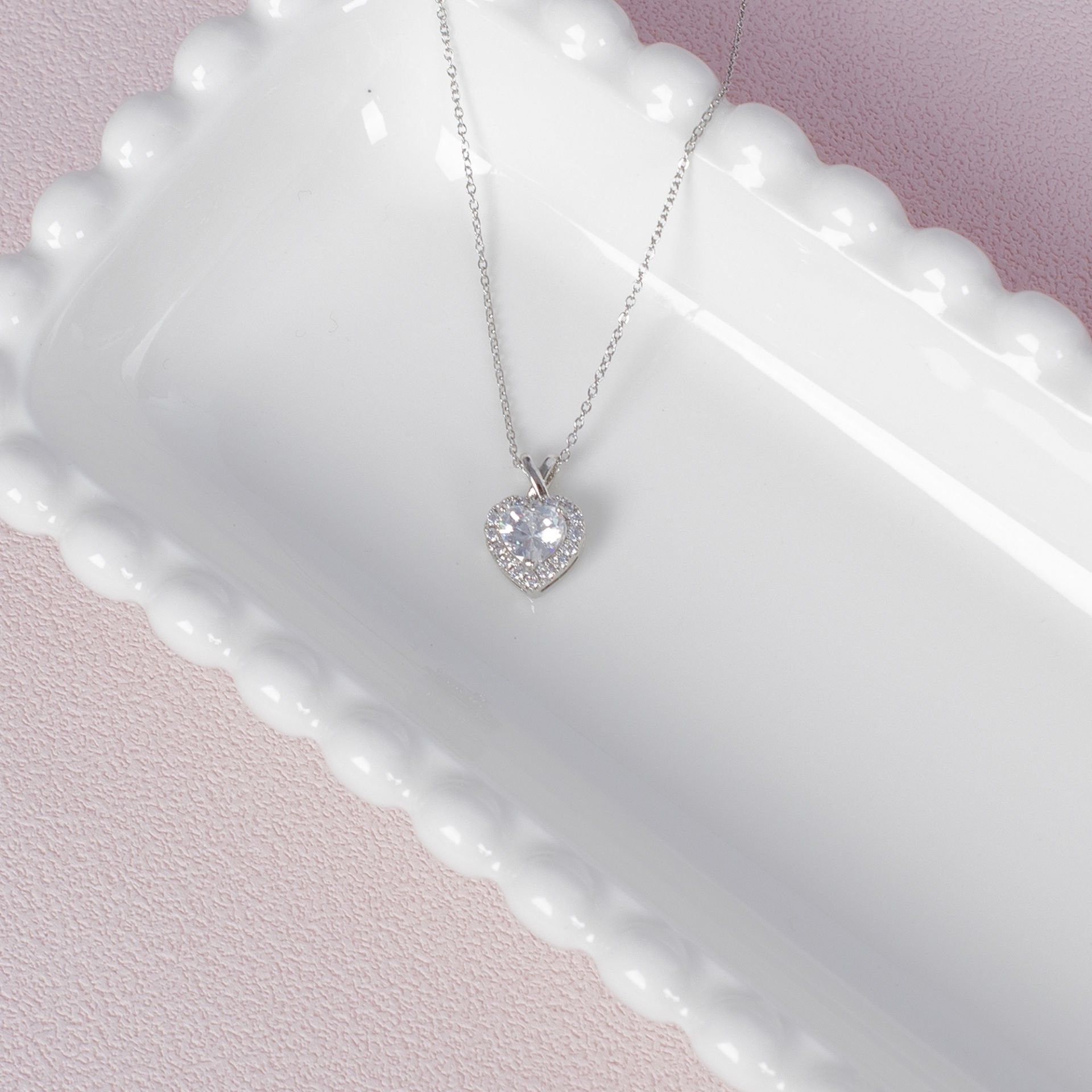 Nur Silver Taşlı Kalp Çelik Kolye NUR-CL00411