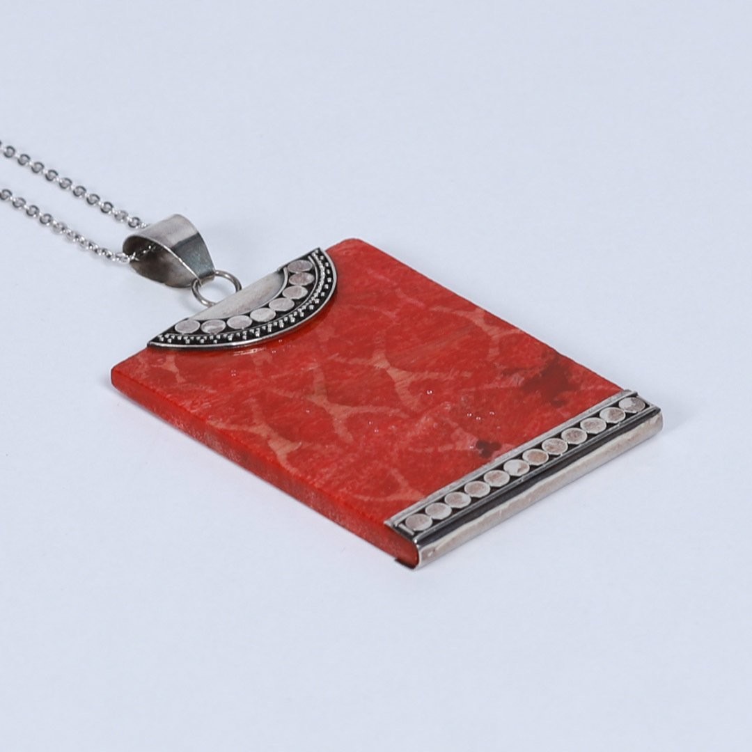 Nur Silver Kırmızı Mercan Taşlı Gümüş Kolye NUR-KL01095