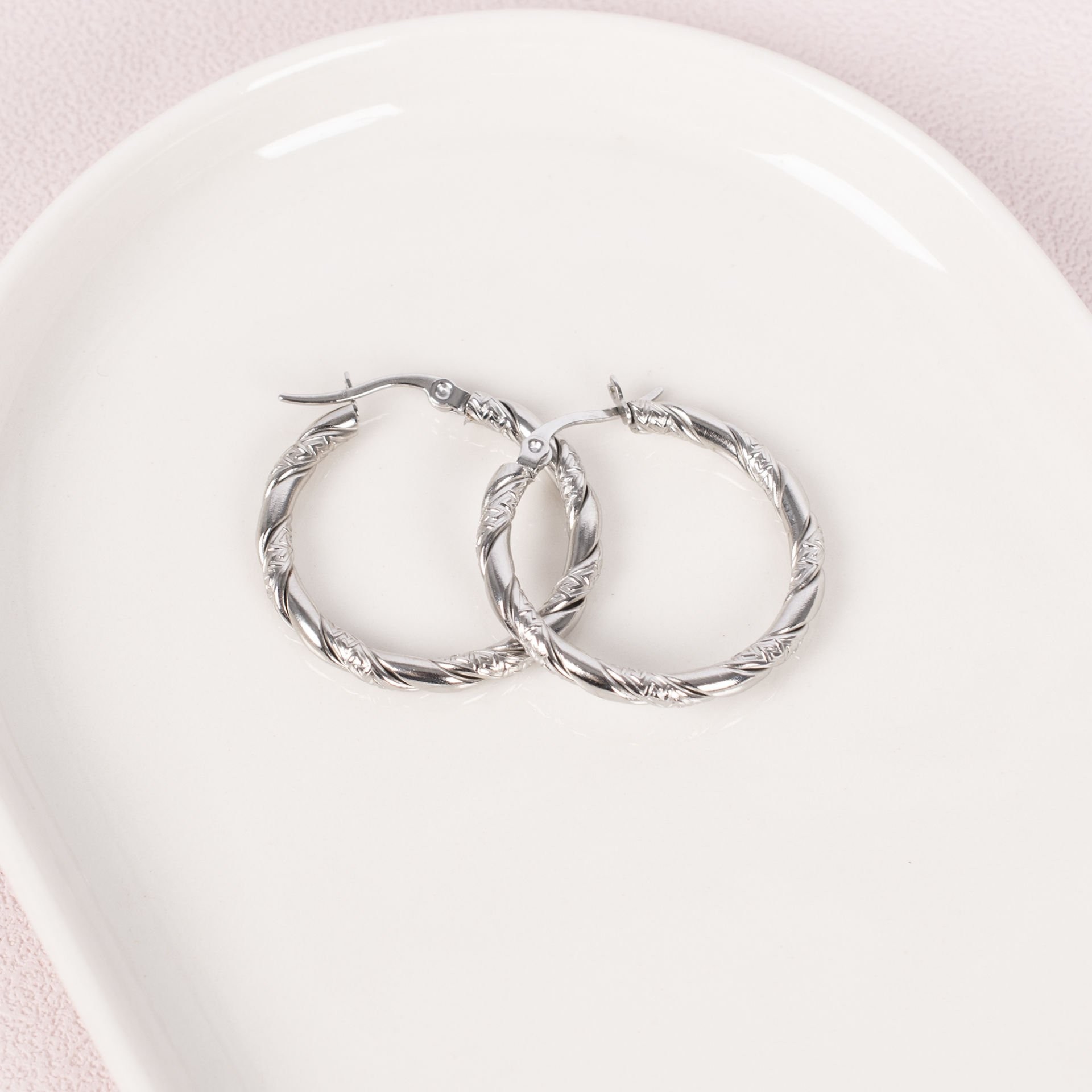 Nur Silver Burgu Çelik Halka Küpe NUR-CP00256