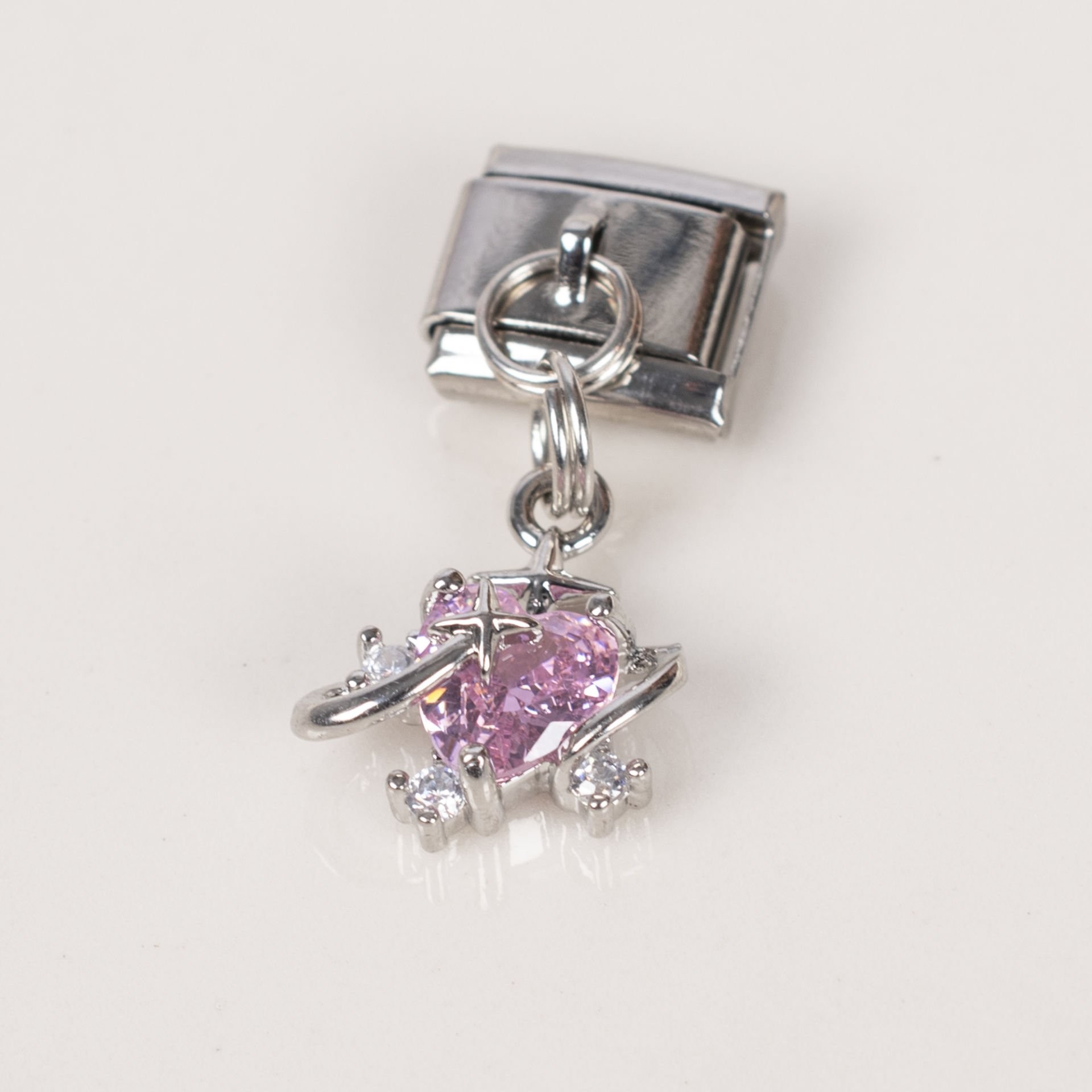 Nur Silver Sallantılı Pembe Kalp Ve Yıldız Detaylı Çelik İtalyan Charmı NUR-İC00004