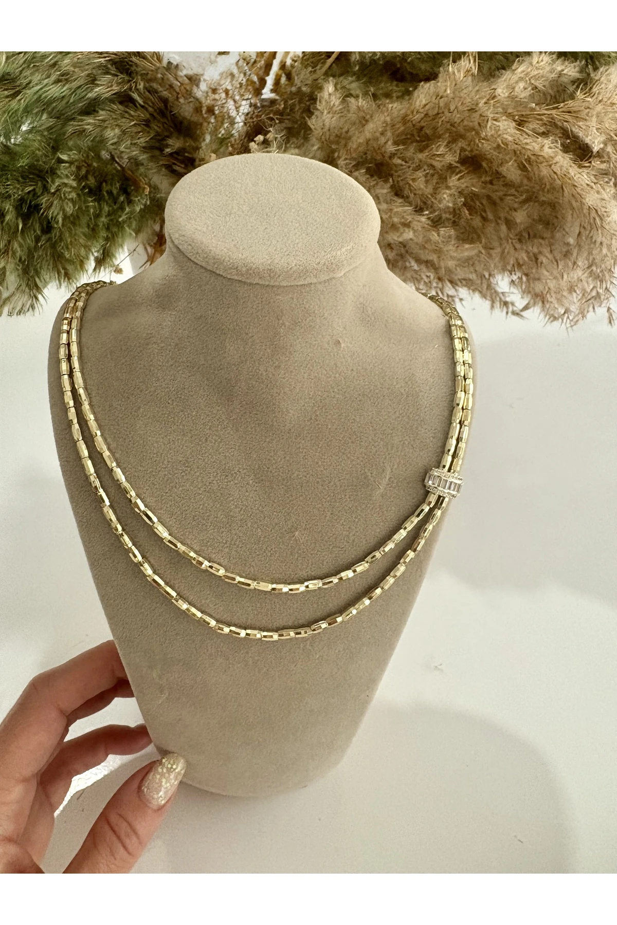 Seri İkili Lazer Kesim Plaka Baget Taşlı Kolye Kararmaz 14K Rengindedir 42 + 5 cm