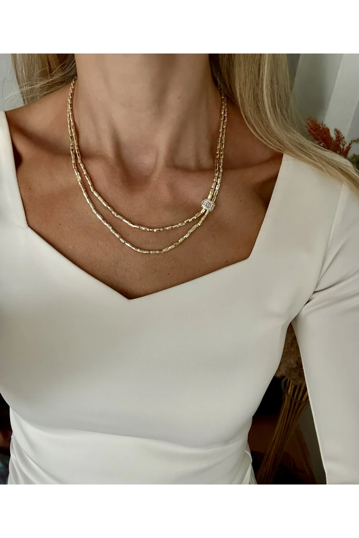 Seri İkili Lazer Kesim Plaka Baget Taşlı Kolye Kararmaz 14K Rengindedir 42 + 5 cm