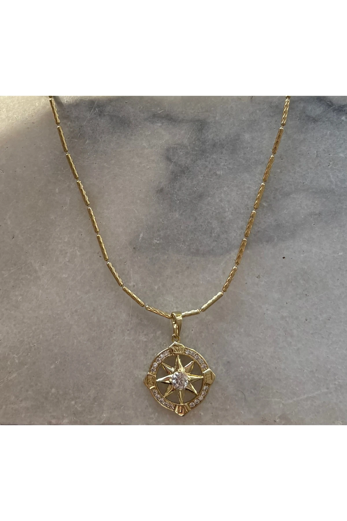 Altın Kaplama Çubuk Dorika Kutup Yıldızı Kolye Kararmaz 14K Rengindedir 45 cm