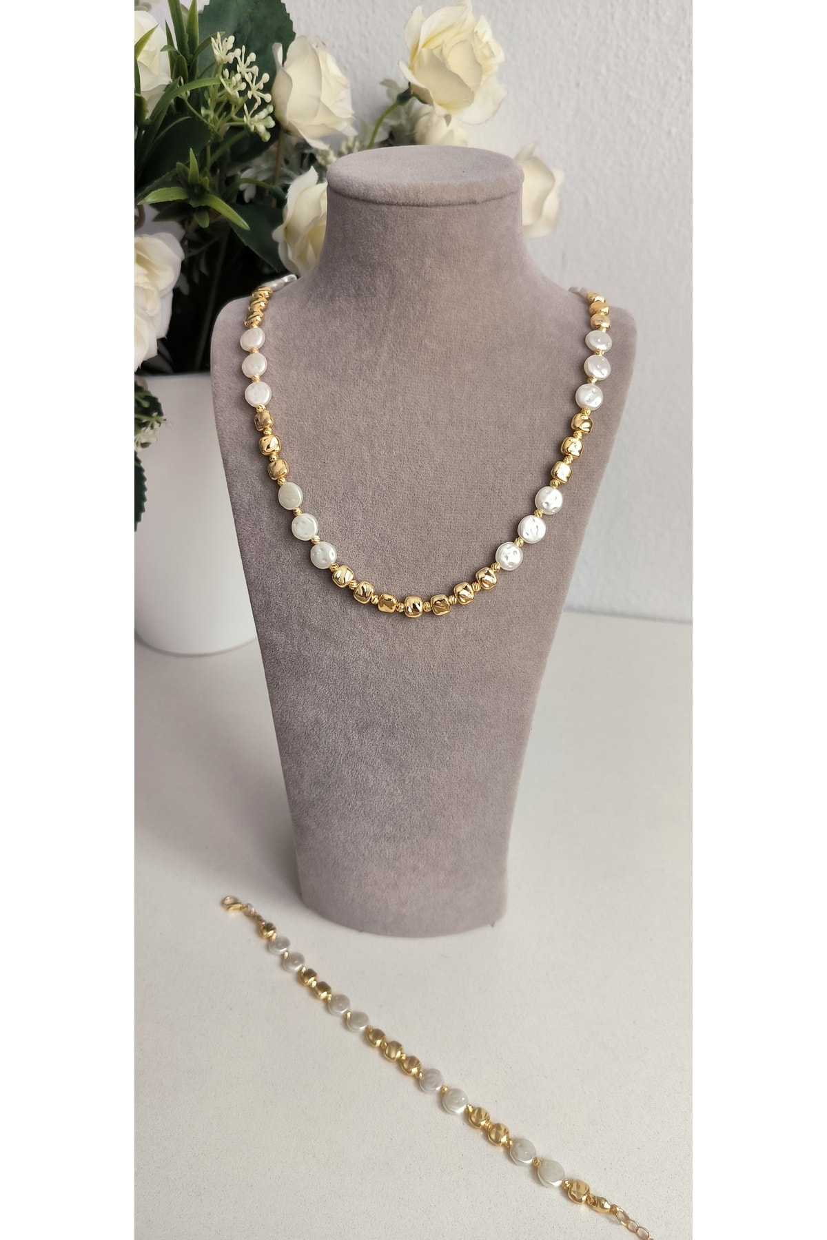 Altın Kaplama 3 Sıralı İnci Dorika Set Kararmaz Kolye (44 +5cm) Bileklik (18 +4cm)