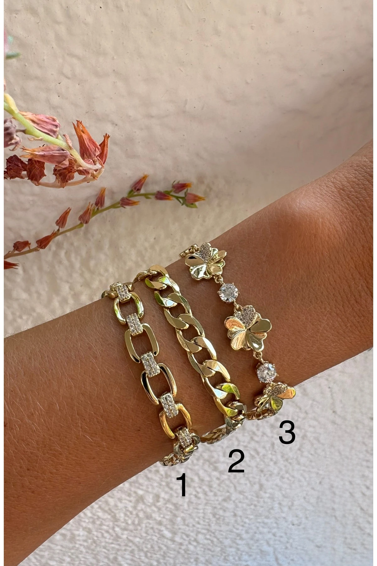 3Nolu Altın Kaplama Çiçek Model Bileklik Kararmaz 14K Rengindedir 17 +3cm