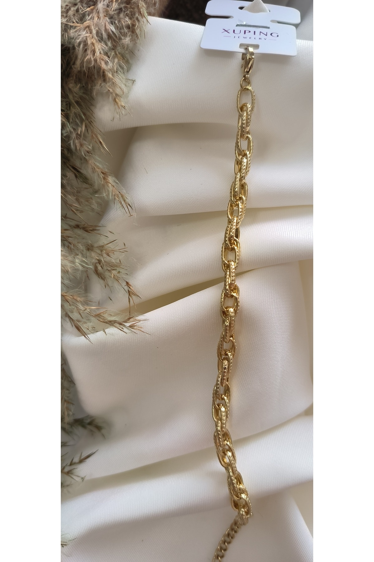 Vip Burgu Zincir Model Bileklik Kararmaz 14K Rengindedir  19 +4cm ayarlanabilir