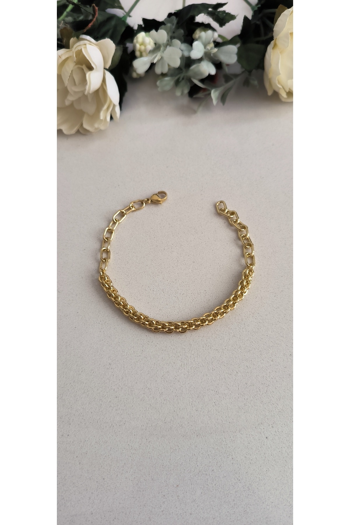 Altın Kaplama Ataç ve Burgu Birleşimi Modern Model Bileklik Kararmaz 14K Rengindedir 20 cm
