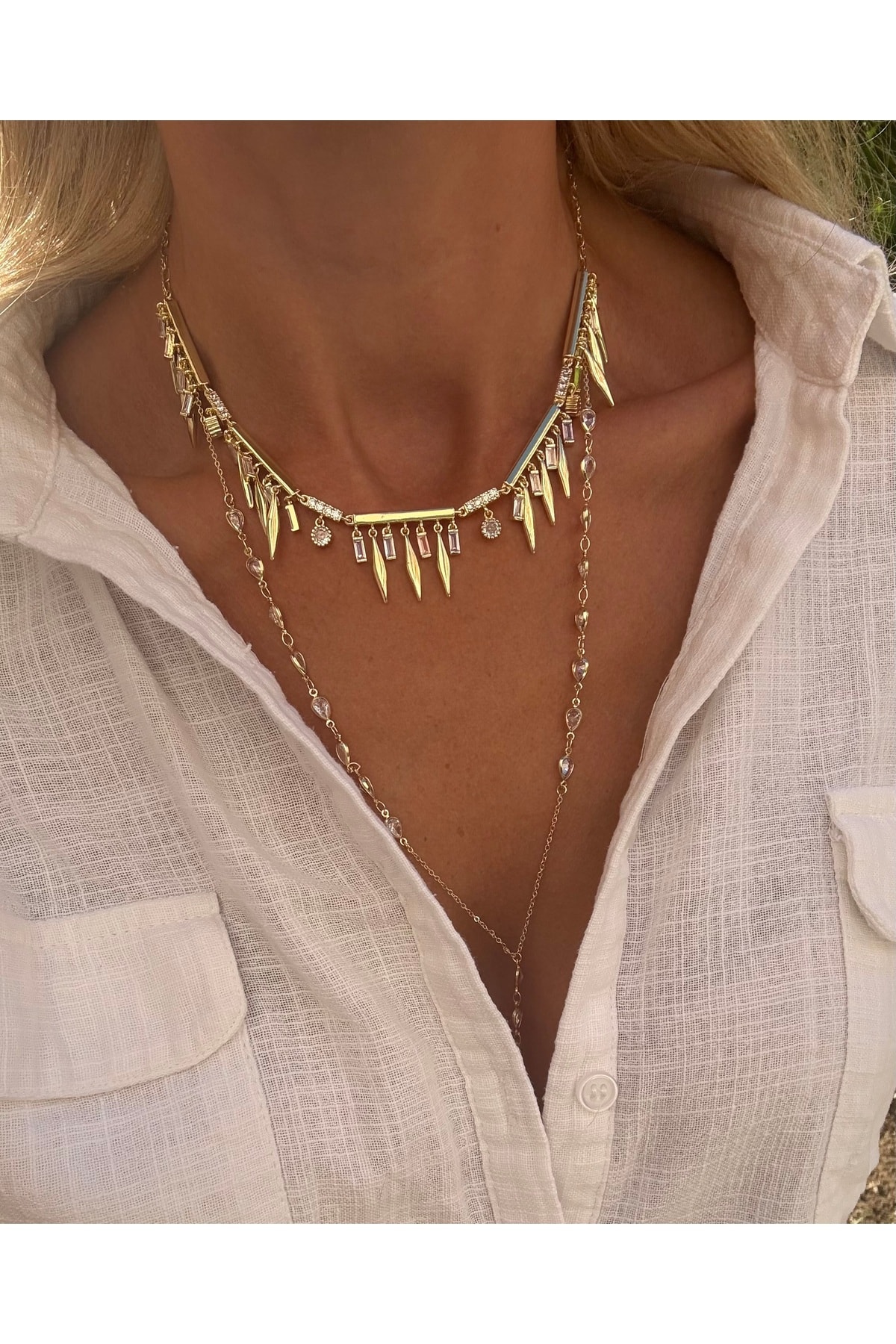 Altın Kaplama Tasarım Charmlı Kristal Taşlı Kolye Kararmaz 14K Rengindedir 50cm ayarlanabilir