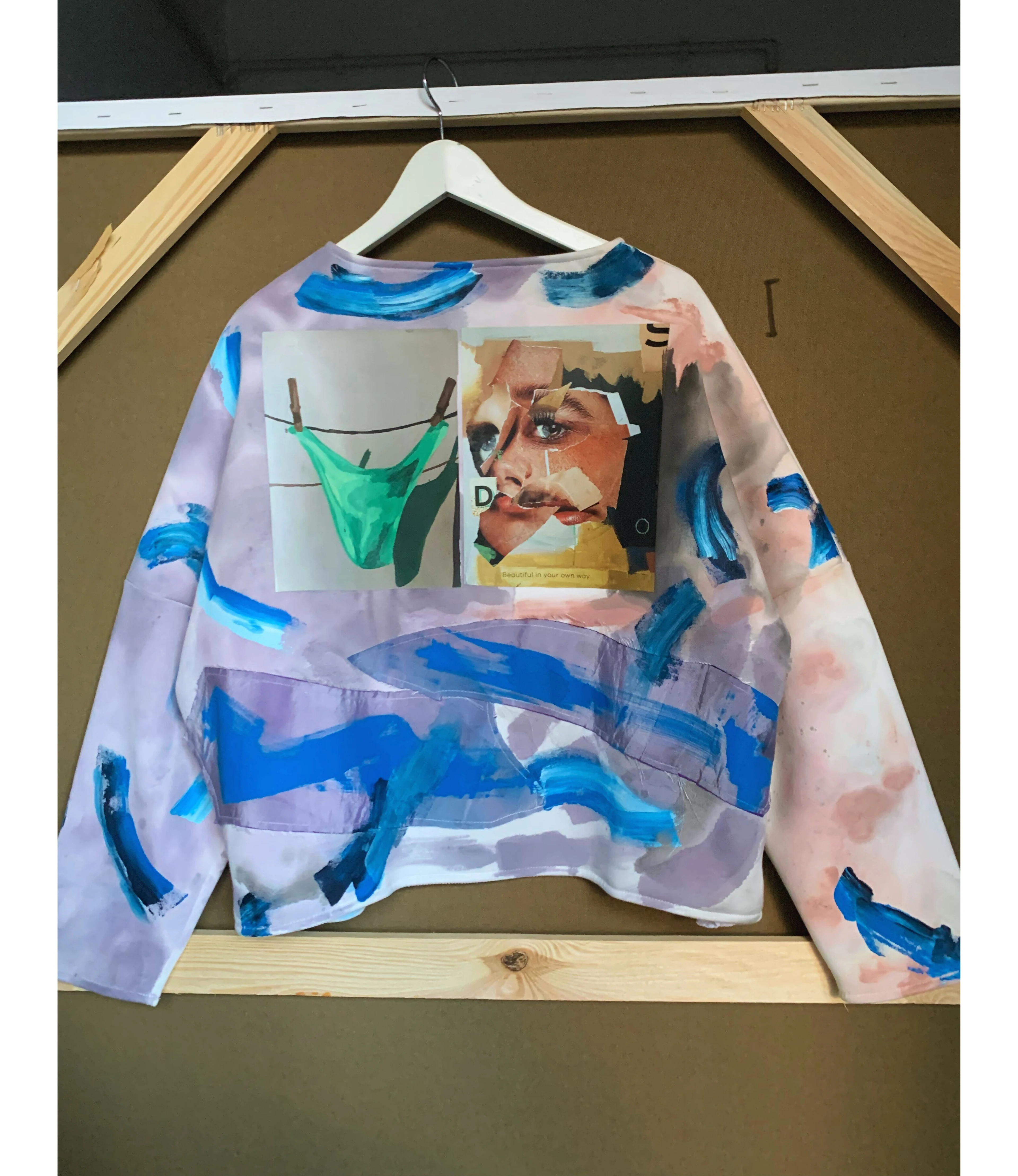 Beautiful Sweatshirt Jacket