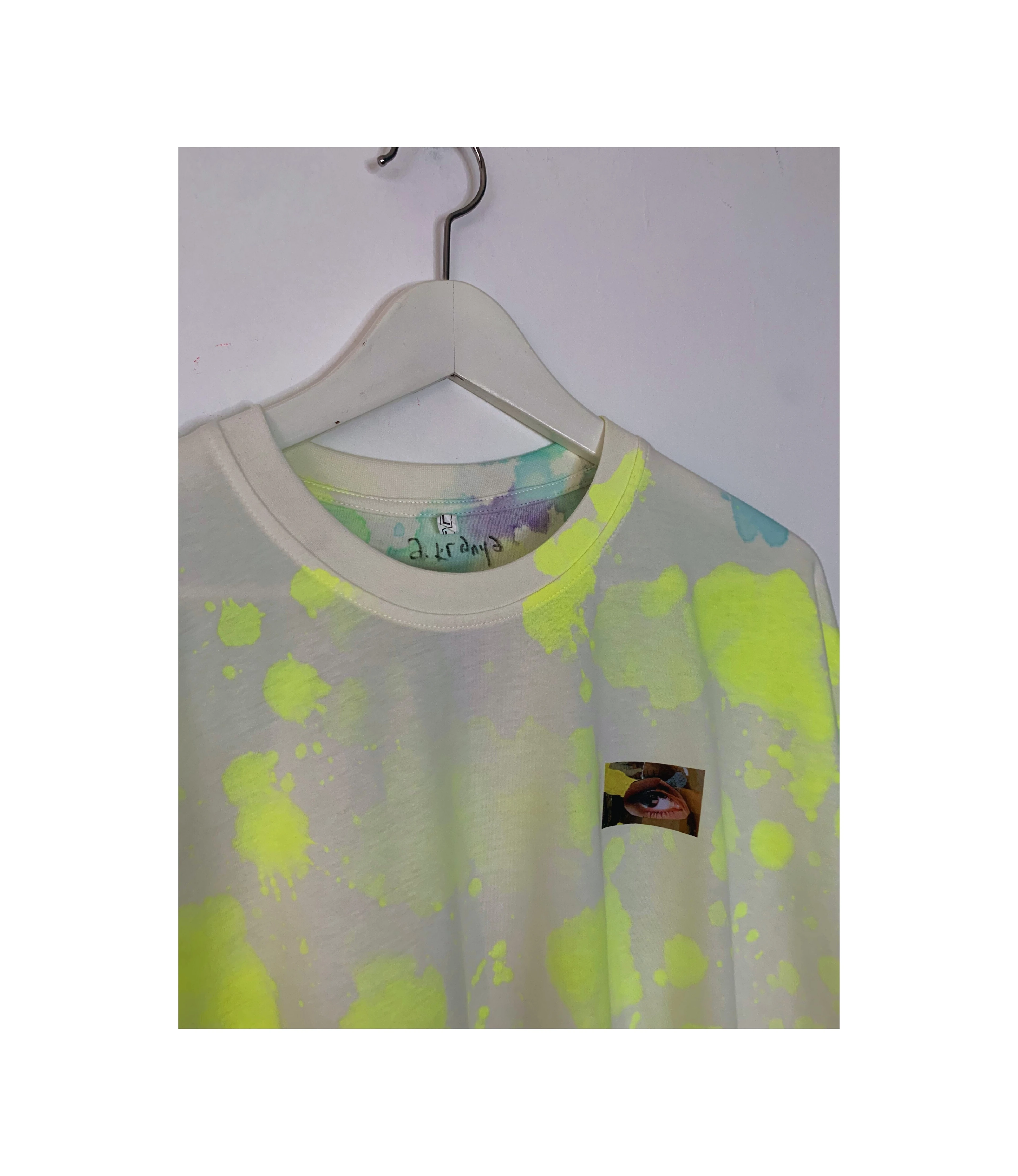 Square and the neon Tshirt